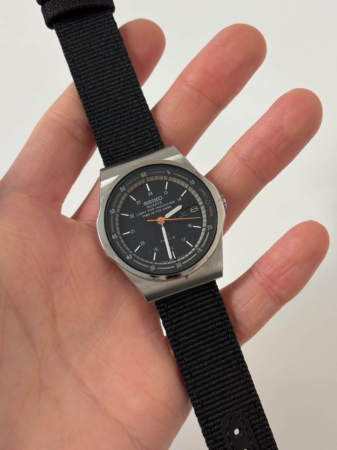 세이코 빈티지 시계 1980년대 Type2 블랙 다이얼 실버 쿼츠 상품이미지1