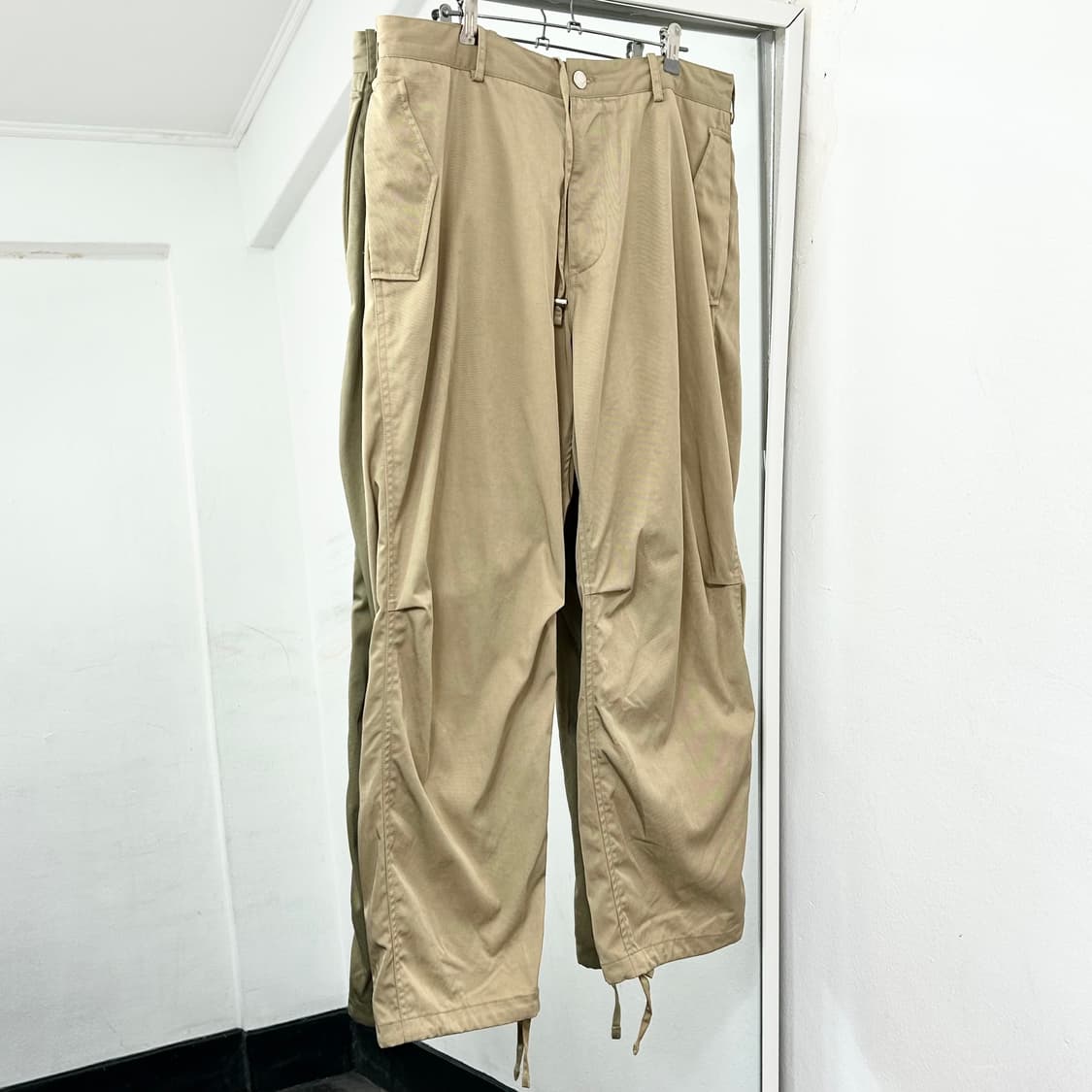 솔리드옴므 20SS 나일론 팬츠 상품이미지4