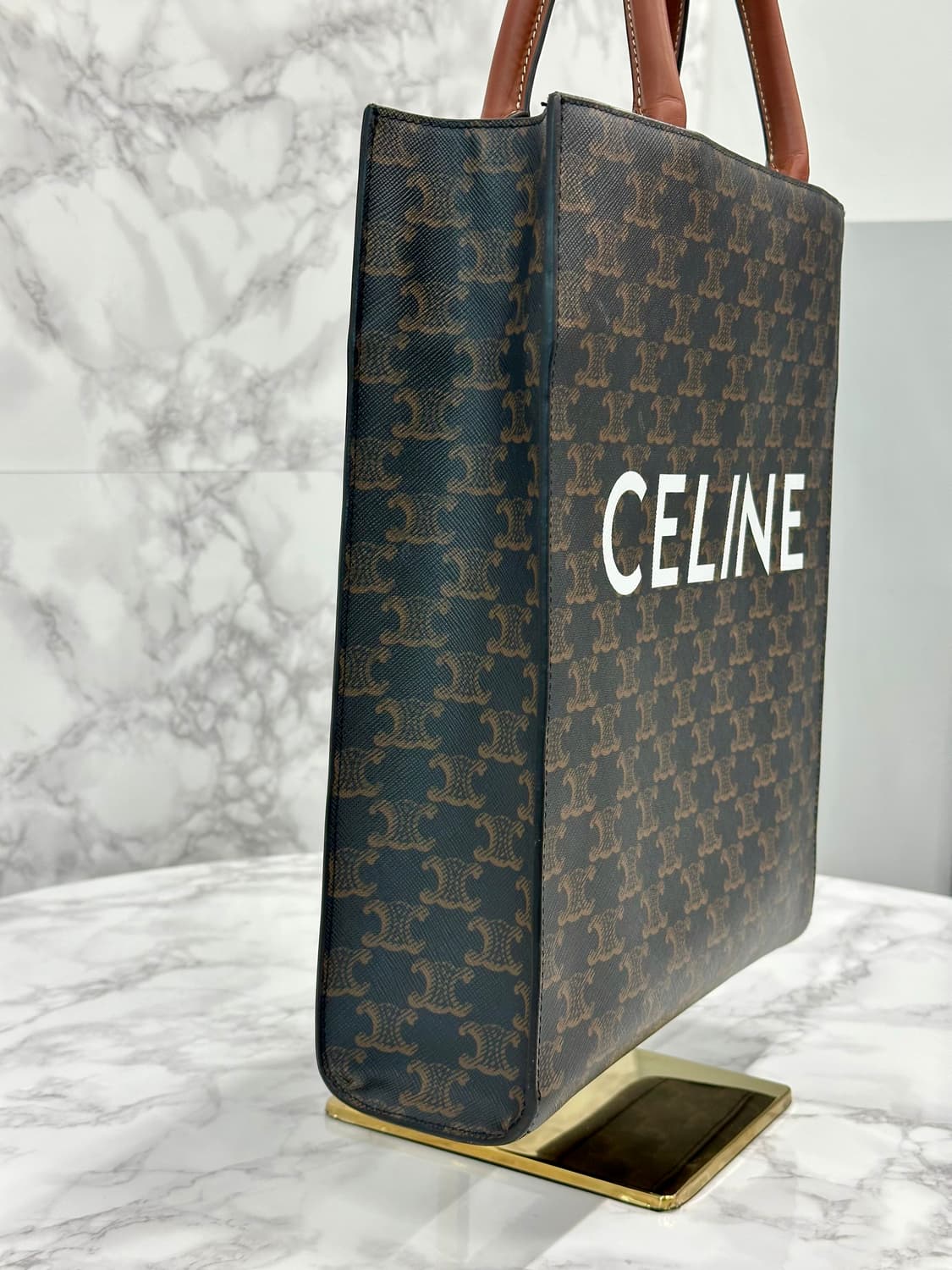 셀린느 스몰 카바스백 트리옹프 상품이미지4