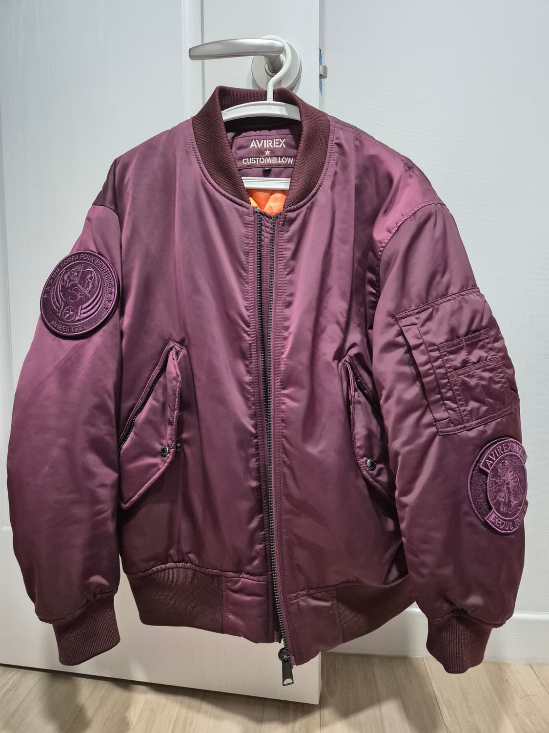 아비렉스x커스텀 멜로우 봄버 자켓 상품이미지1