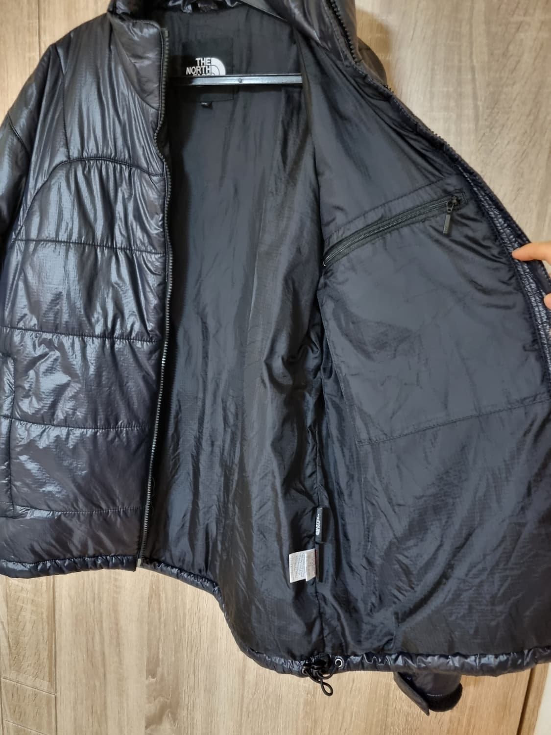 노스페이스 구스패딩 상품이미지5