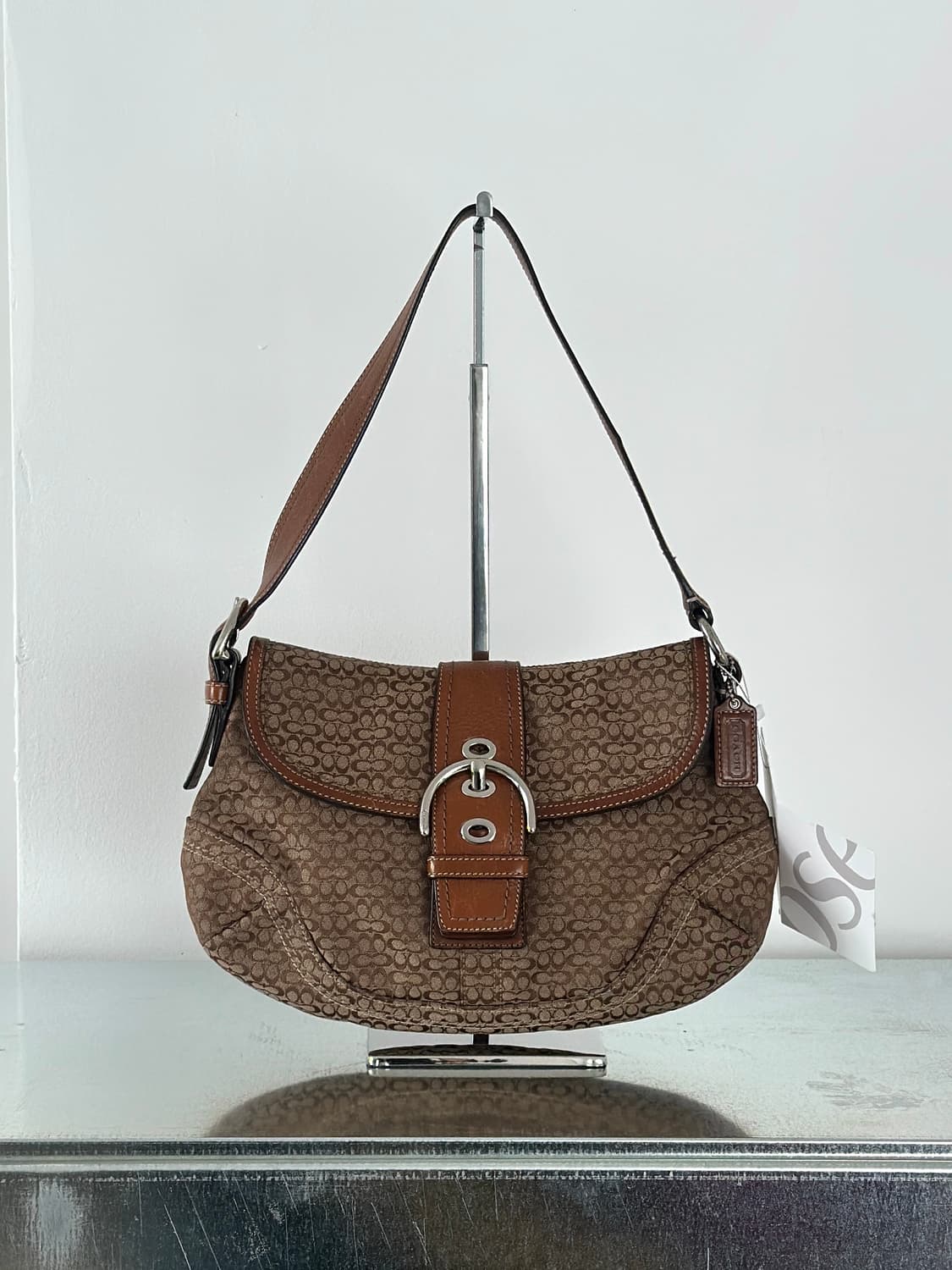 코치 시그니처 자카드 호보백 상품이미지3