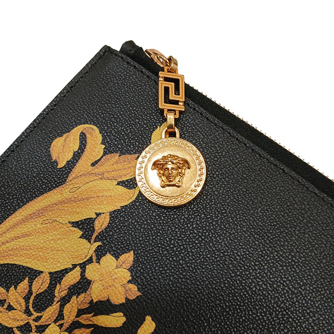 베르사체 쇼라인 블랙 레더 프린트 클러치백 상품이미지5