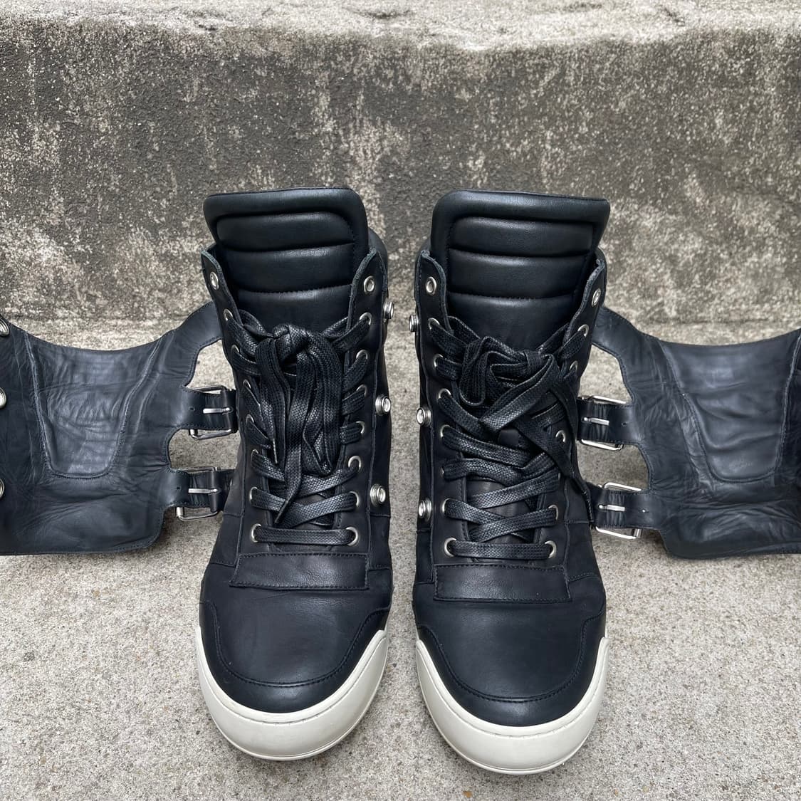 [41] Balmain 아카이브 블랙 레더 하이탑 스니커즈 (260) 상품이미지3