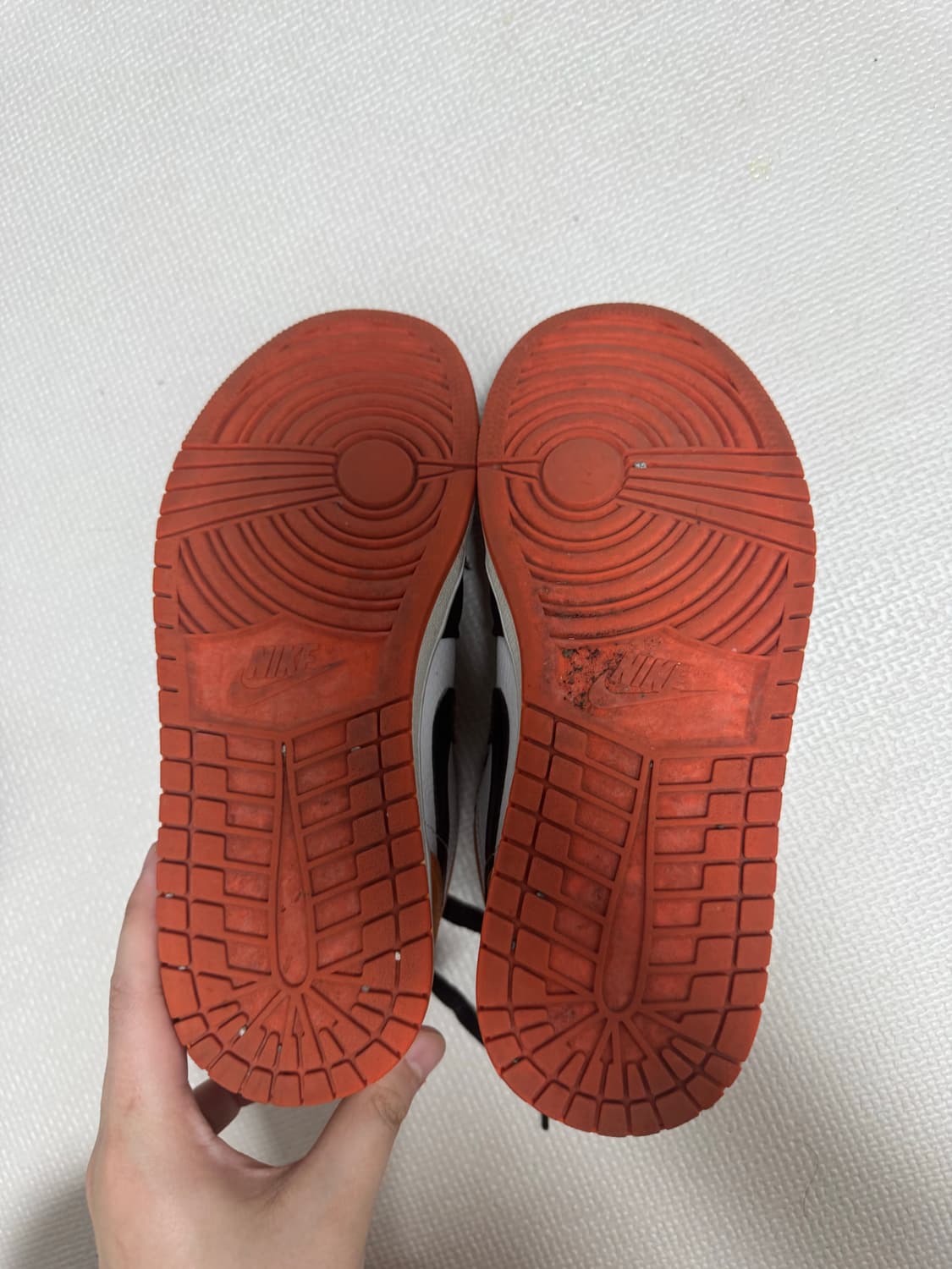 조던 1 로우 쉐터드 백보드 상품이미지6