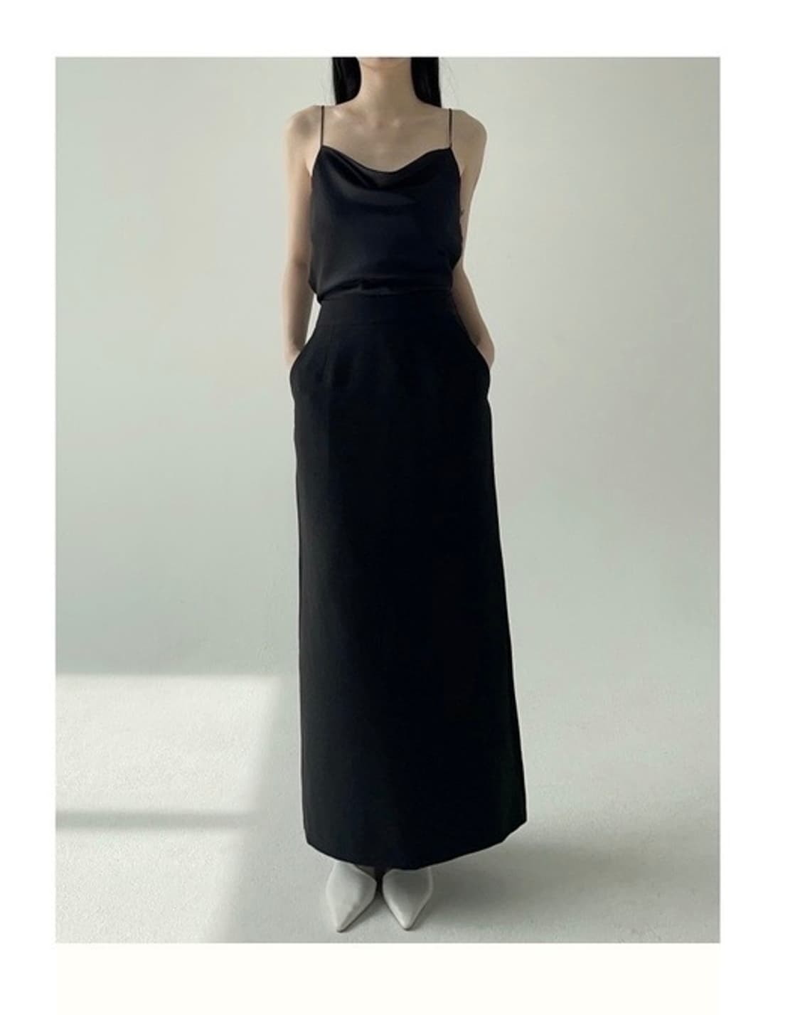 아델리오 실크 슬리브리스 (블랙) 상품이미지1