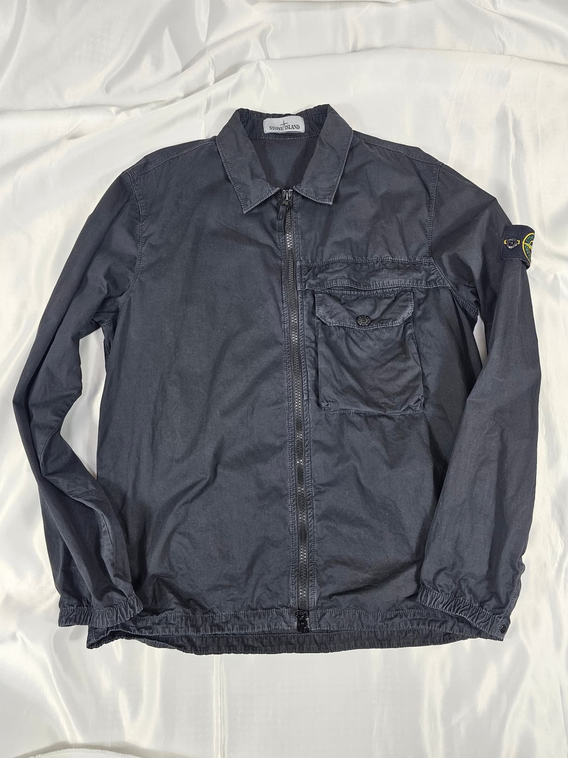 스톤아일랜드올드이펙트오버셔츠 상품이미지1