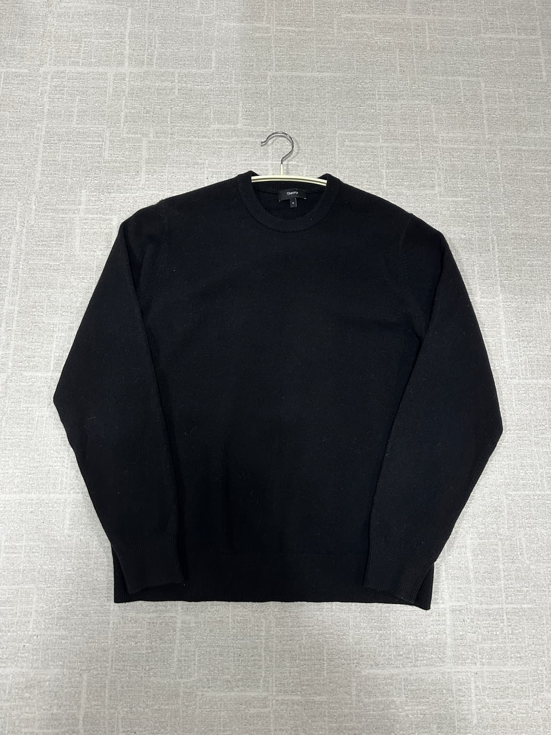 띠어리 울 니트 상품이미지2