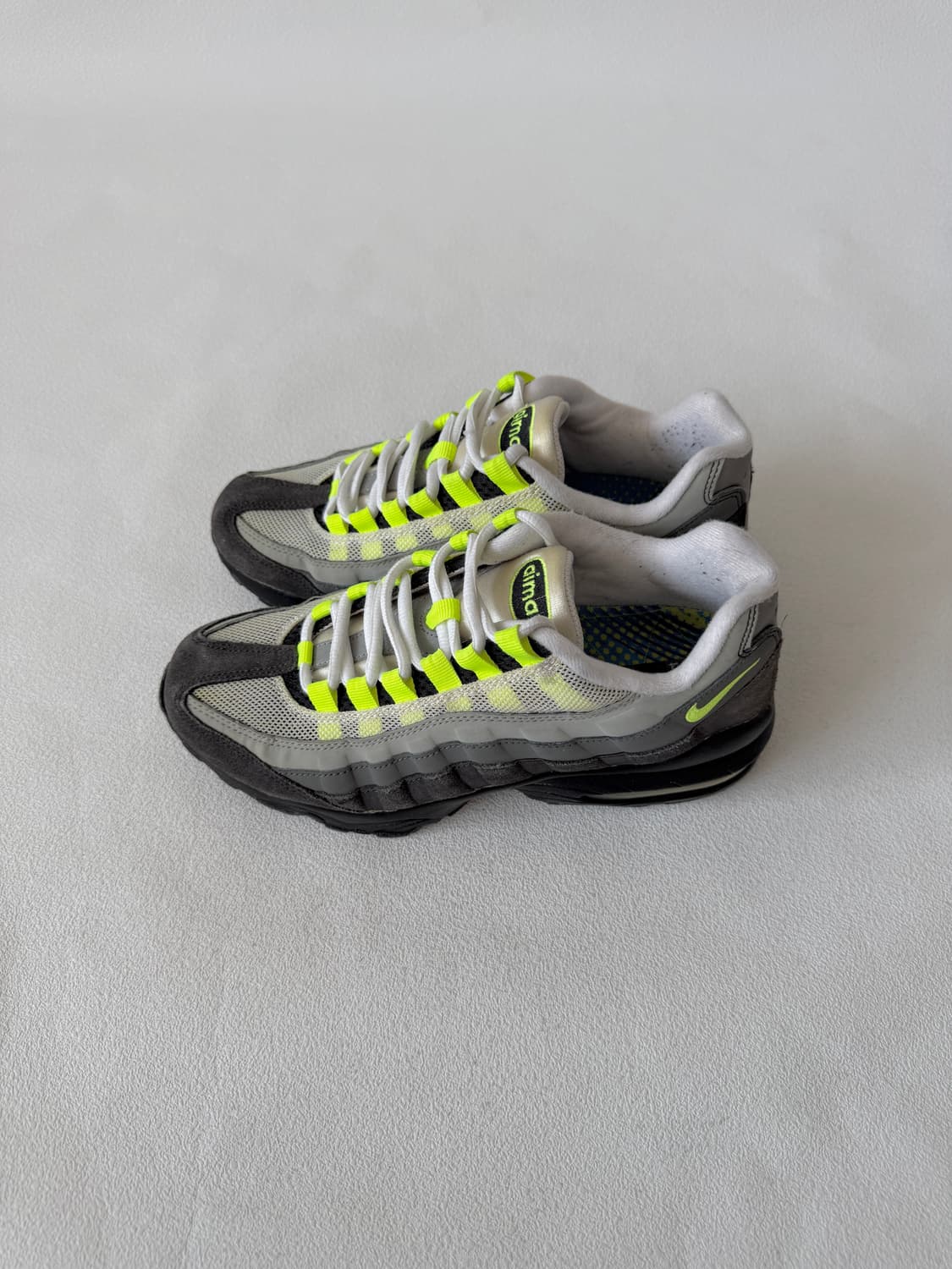 [245]나이키(NIKE) 에어맥스 95 형광 GS 상품이미지4