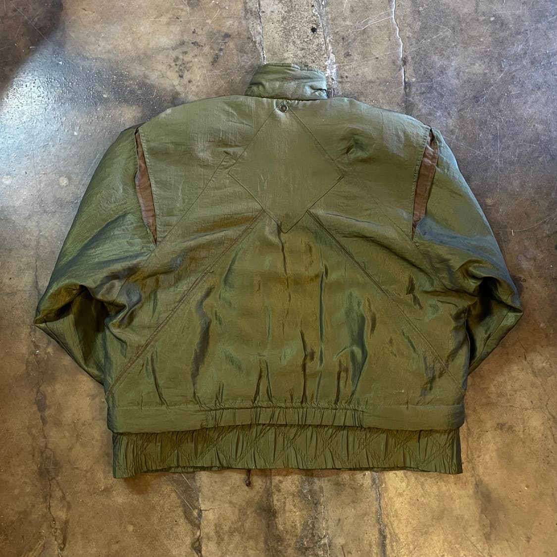 Btg 카키 다운 봄버 자켓 상품이미지5