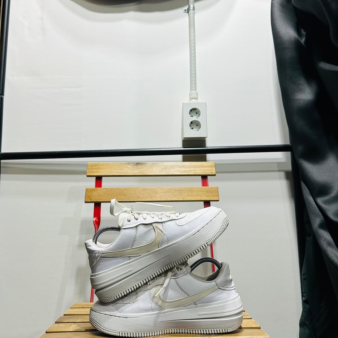 250) 나이키 운동화 남녀공용 신발 에어포스 1 플랫폼 상품이미지7