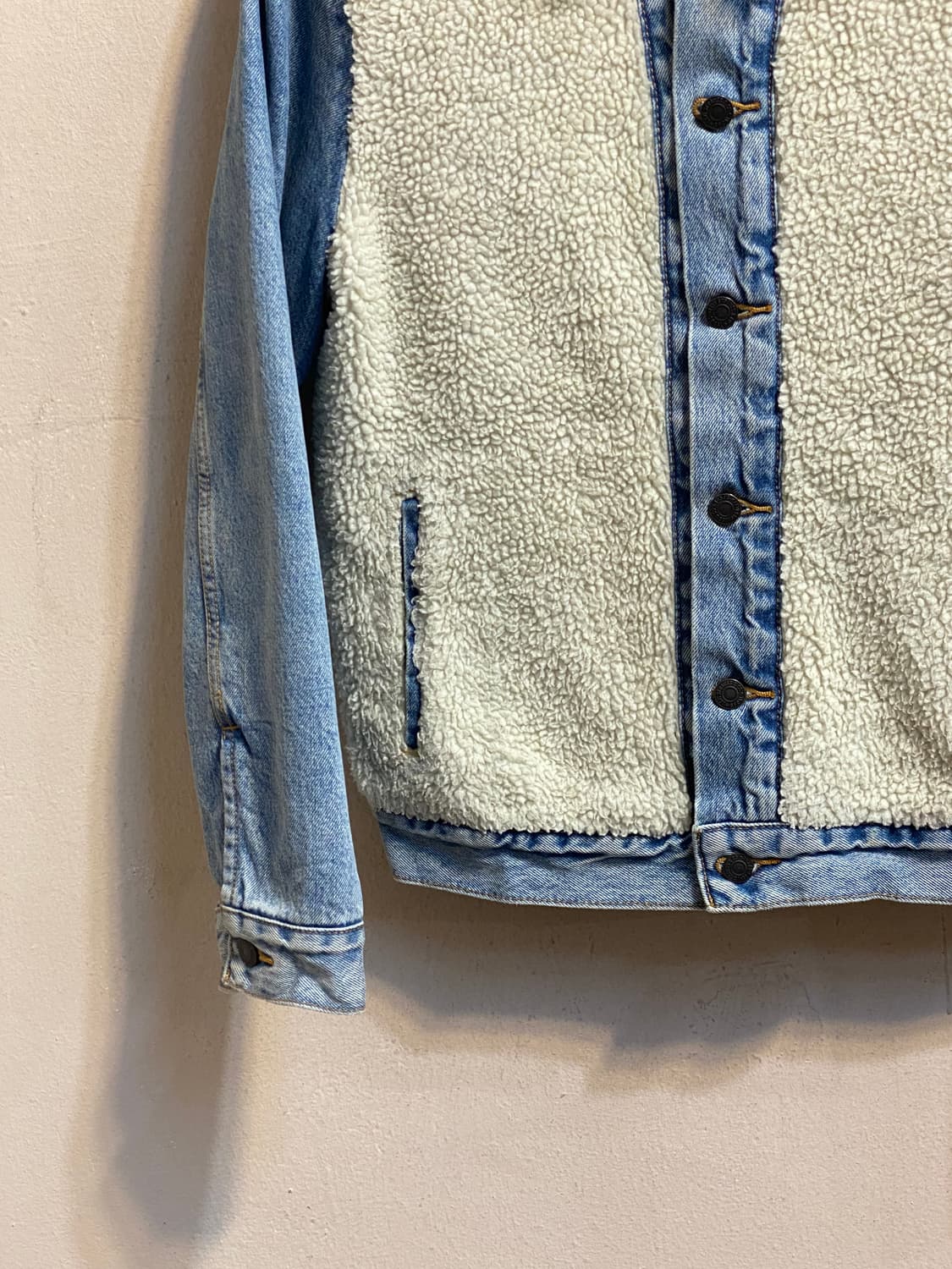 리바이스 프리미엄 셰르파 데님 자켓 상품이미지3