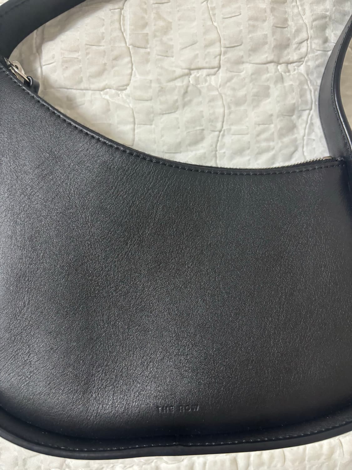 The row 더로우 하프문 하프문백 블랙 상품이미지8