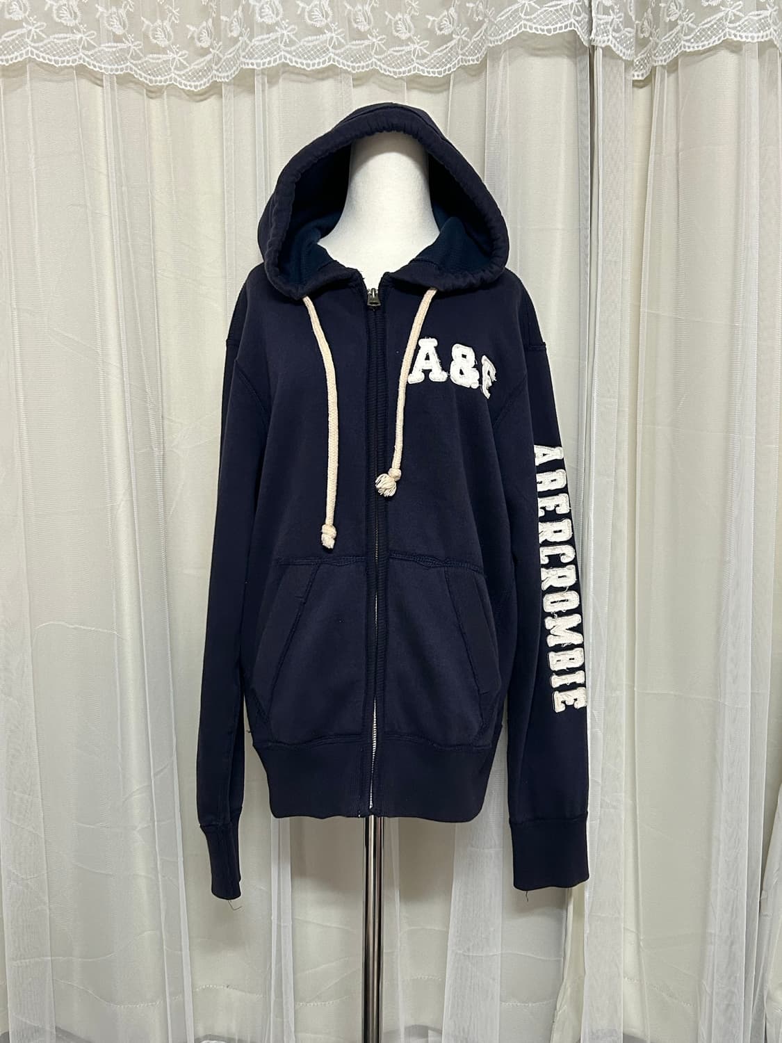 아베크롬비 사이드로고 네이비 후드집업 상품이미지1