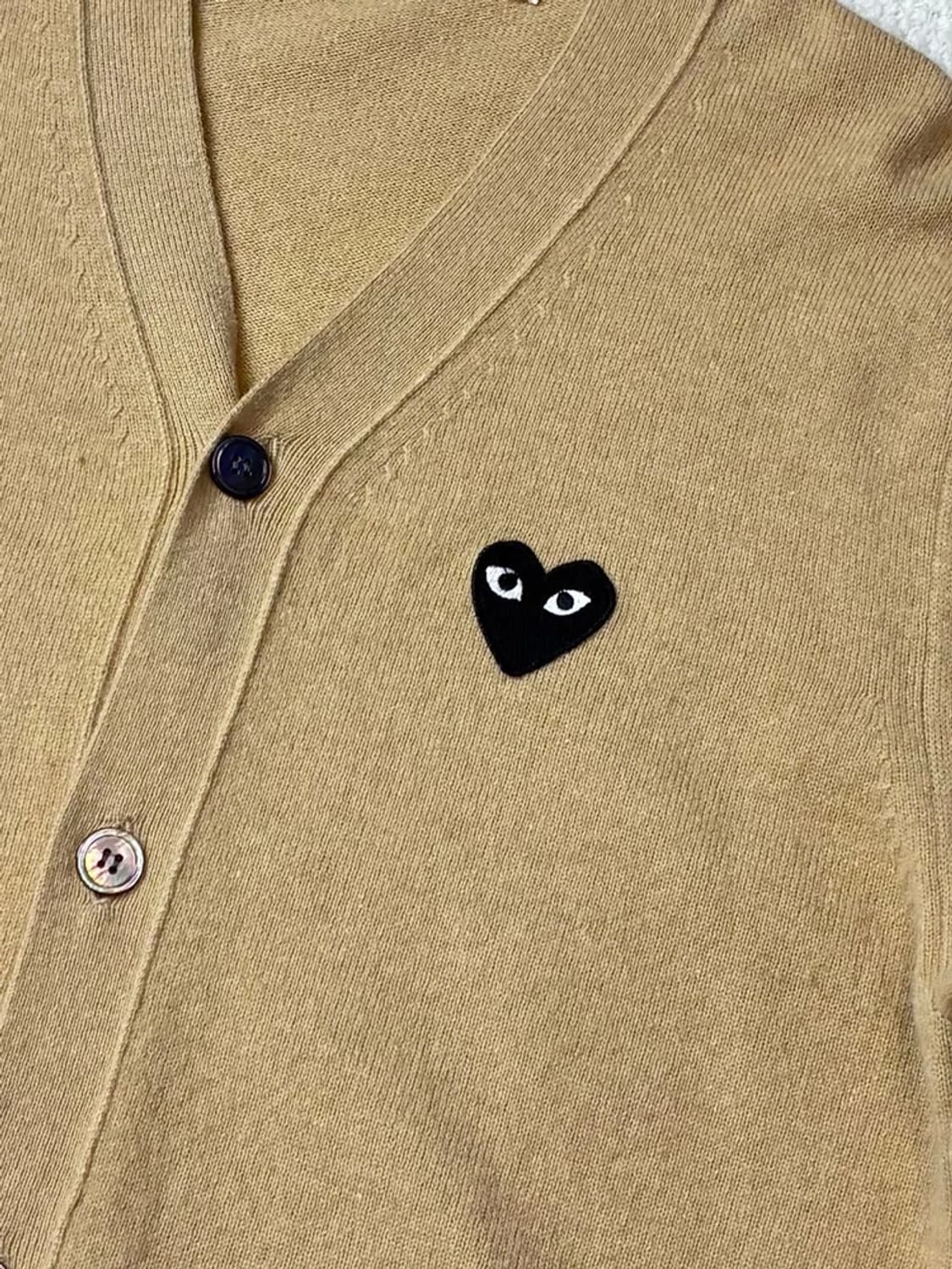 꼼데가르송 하트 로고 니트 가디건 PN5866 상품이미지3