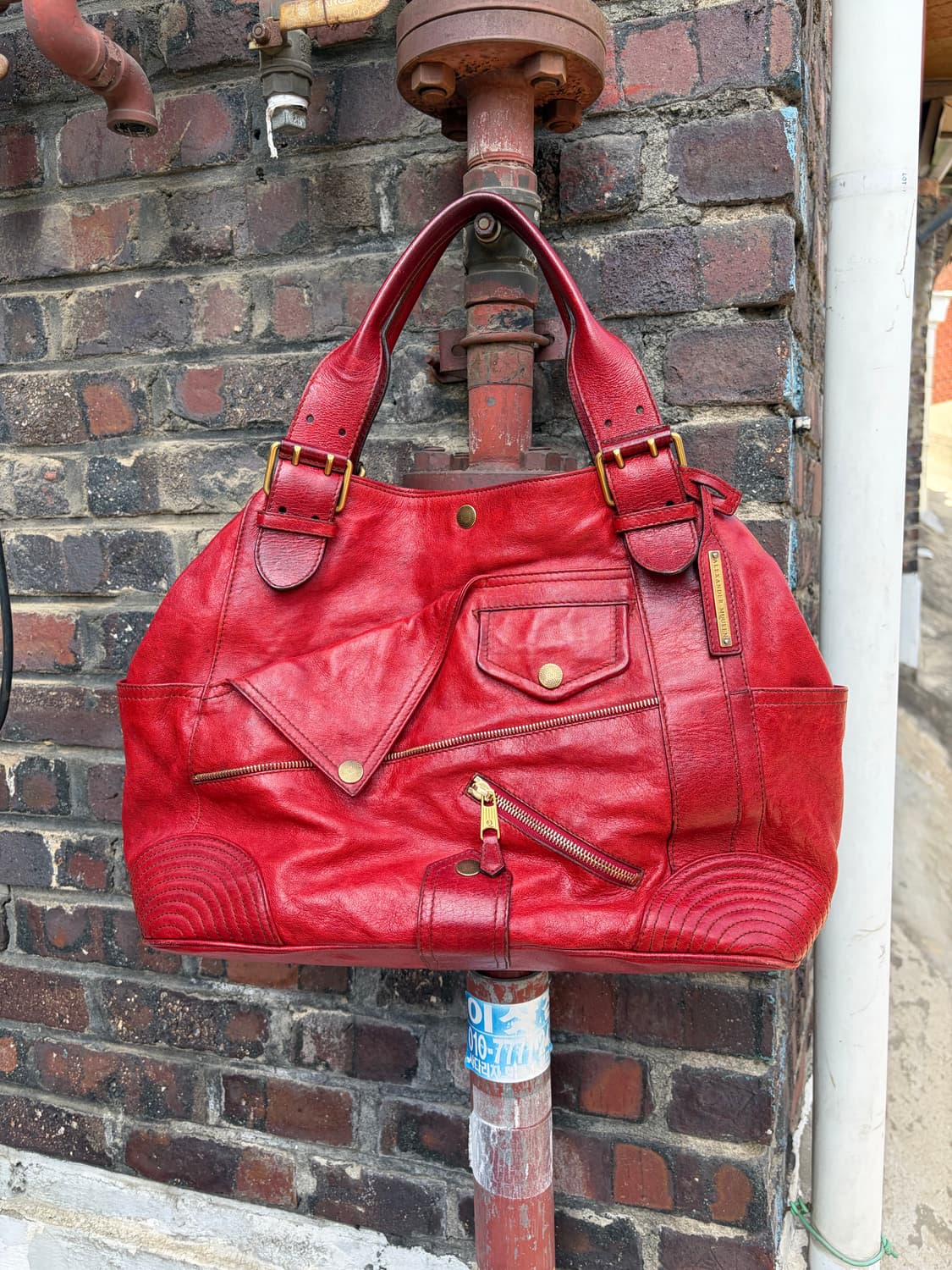 Alexander McQueen Faithful leather bags 상품이미지1