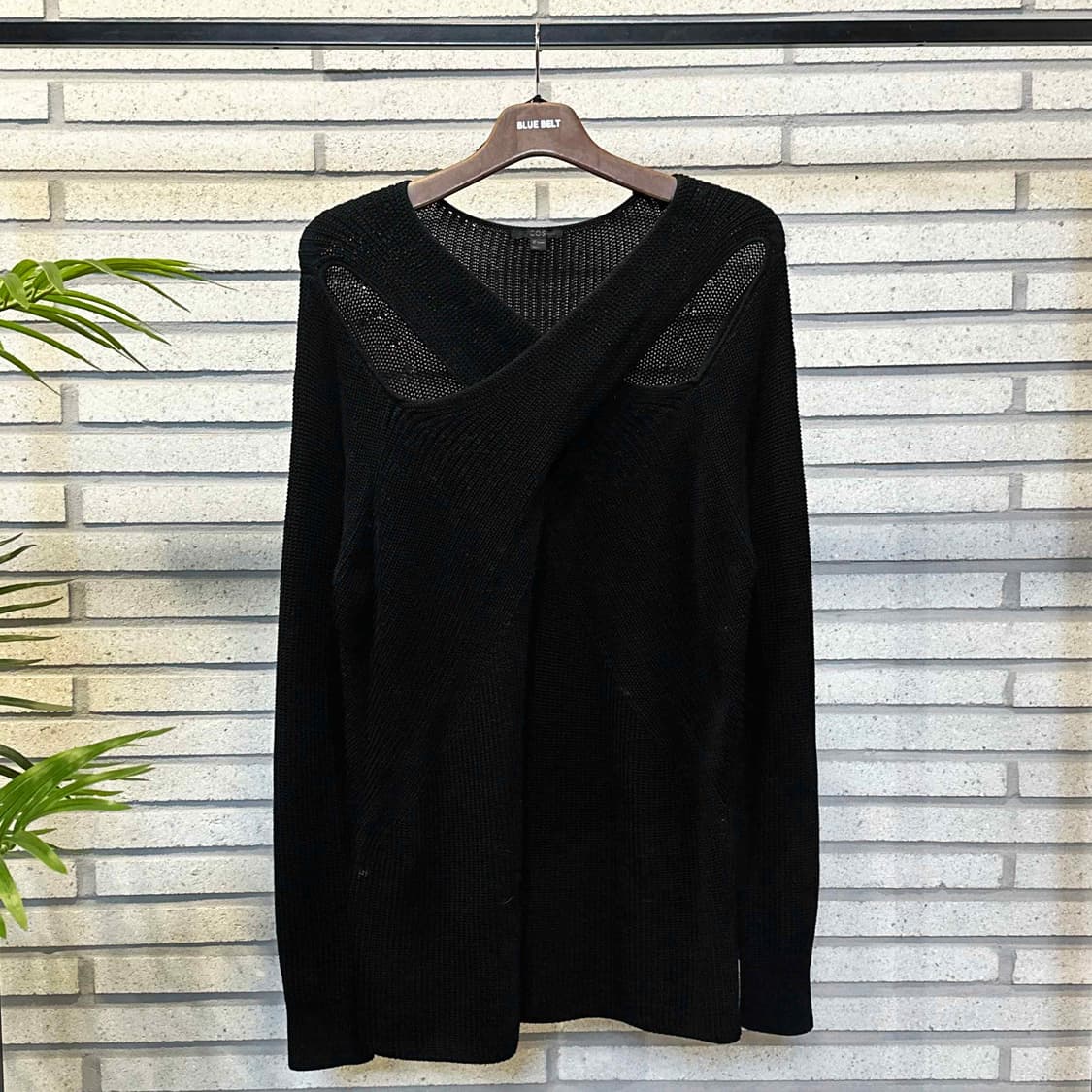 COS 코스 크로스넥 골지 롱 니트탑 매쉬 디테일 블랙 상품이미지2