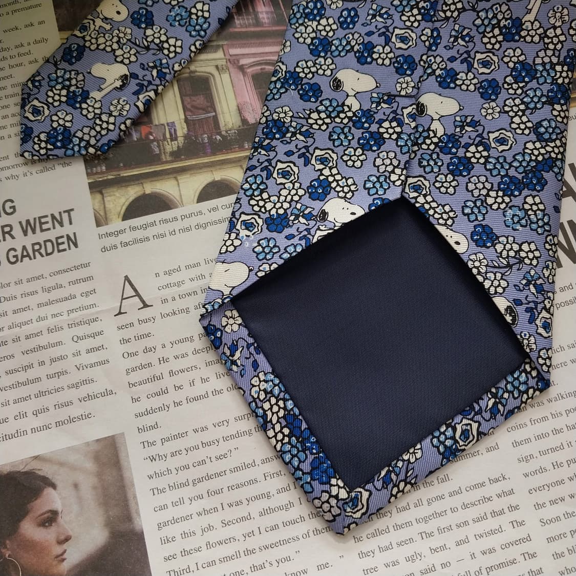 스누피 피넛츠 실크 블루 플라워 넥타이 9.7cm 새상품 K1309 
 상품이미지7