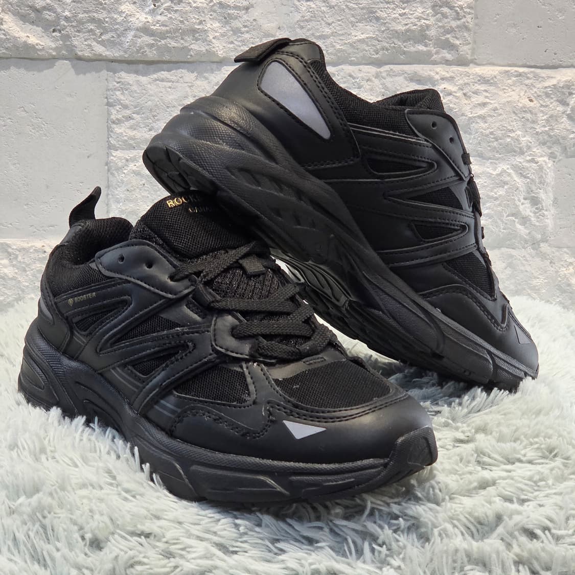 7a-8:락스톤 부스터 블랙 러닝화(245) 상품이미지4