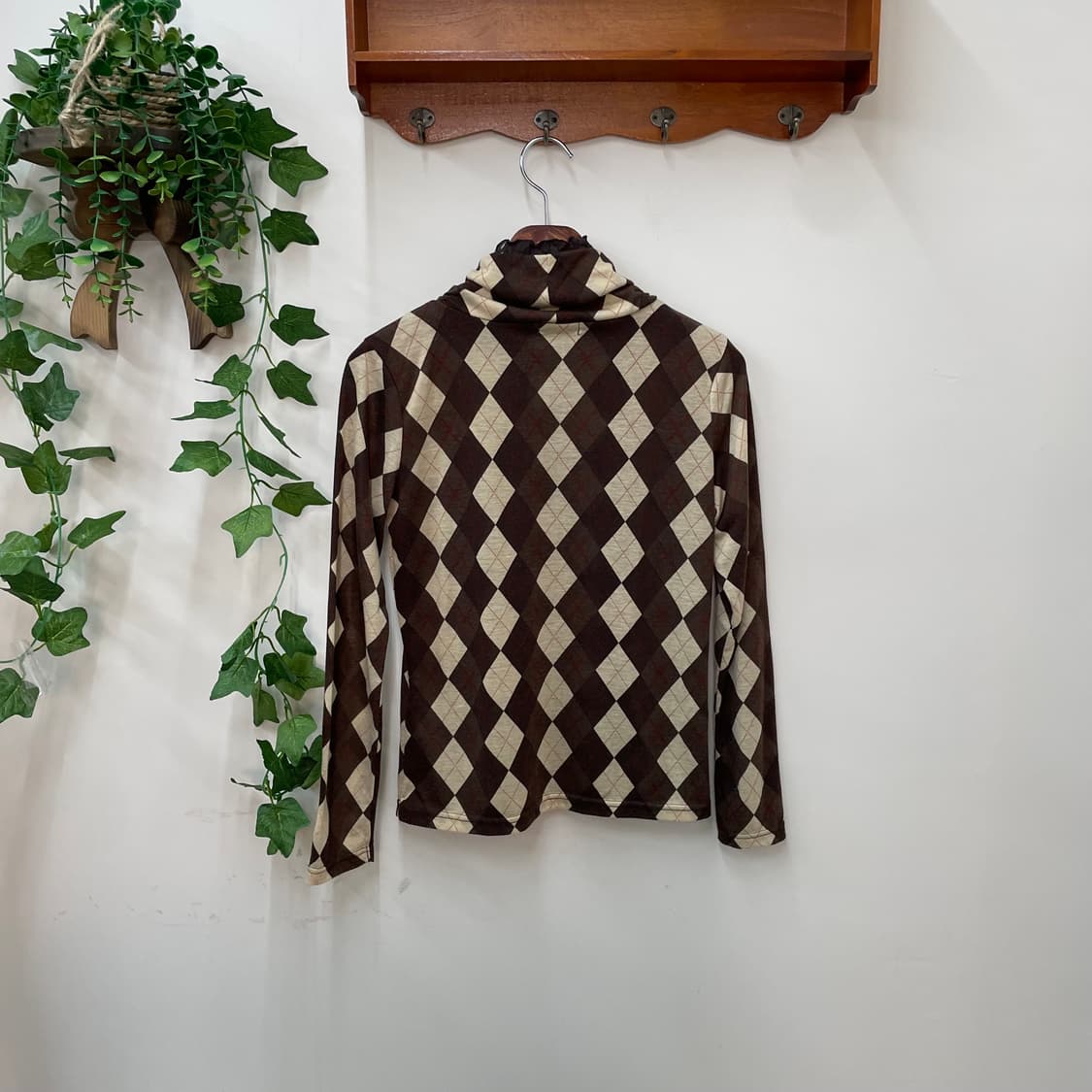 오네갸루 너드 프레피 브라운 아가일 터틀넥 탑 상품이미지3