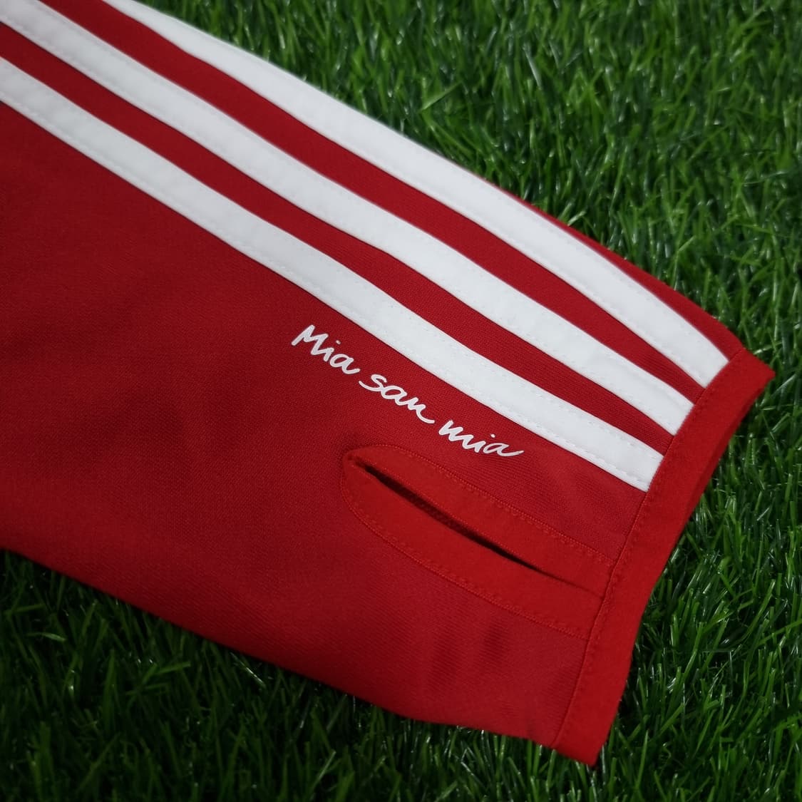 14-15시즌 바이에른 뮌헨 아디다스 긴팔 트레이닝 상품이미지6