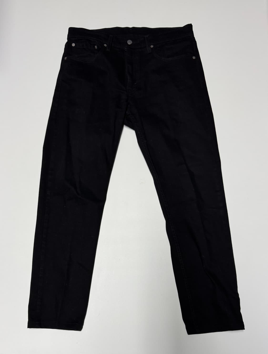 리바이스 502 미니멀 블랙 데님팬츠 33.8인치 상품이미지1