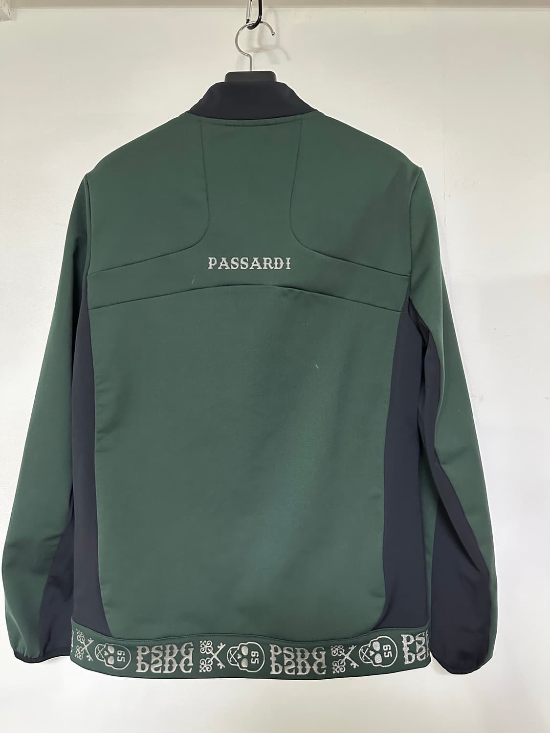 PASSARDI 골프웨어 점퍼 상품이미지2