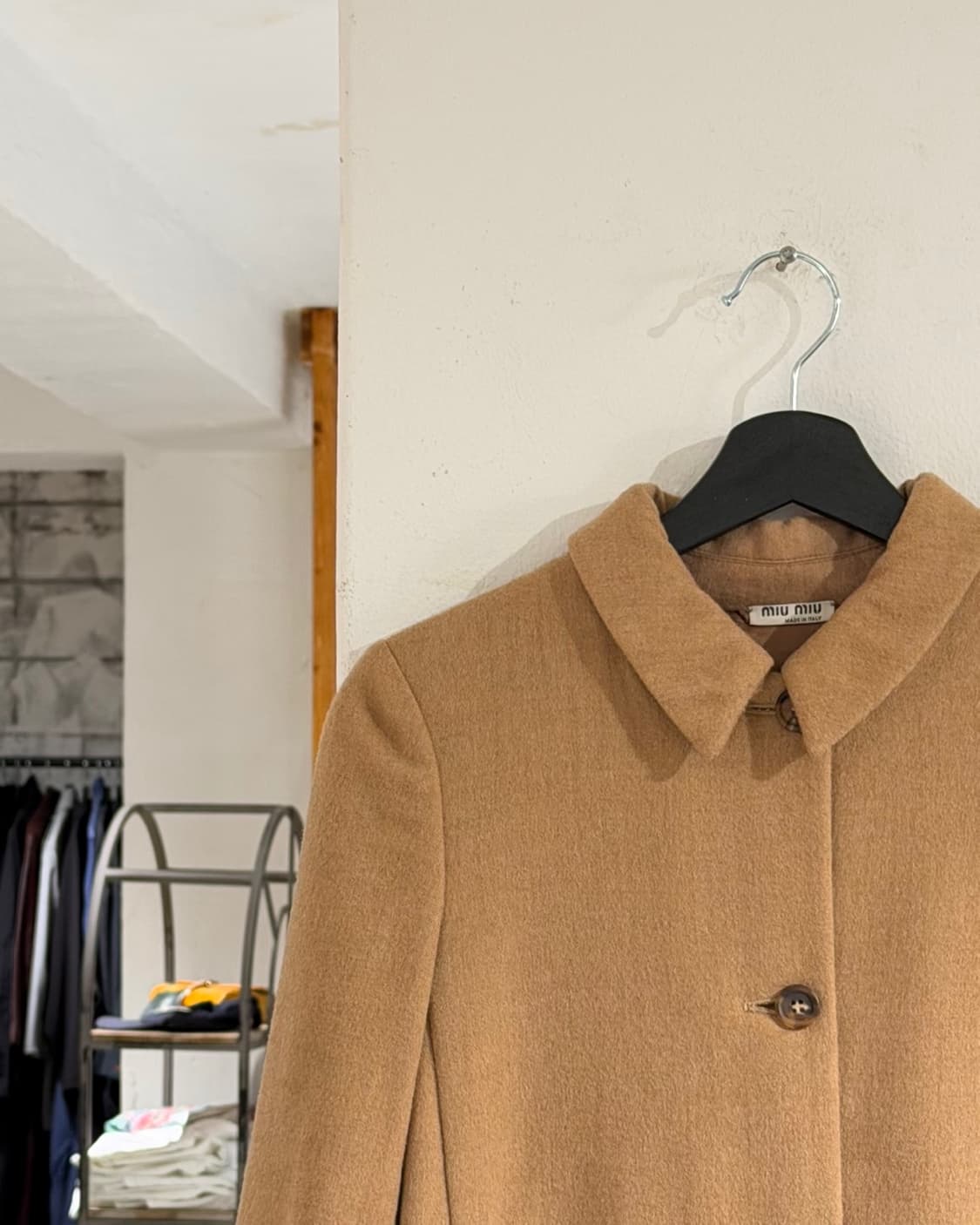 미우미우 베이지 클래식 울 코트 상품이미지2
