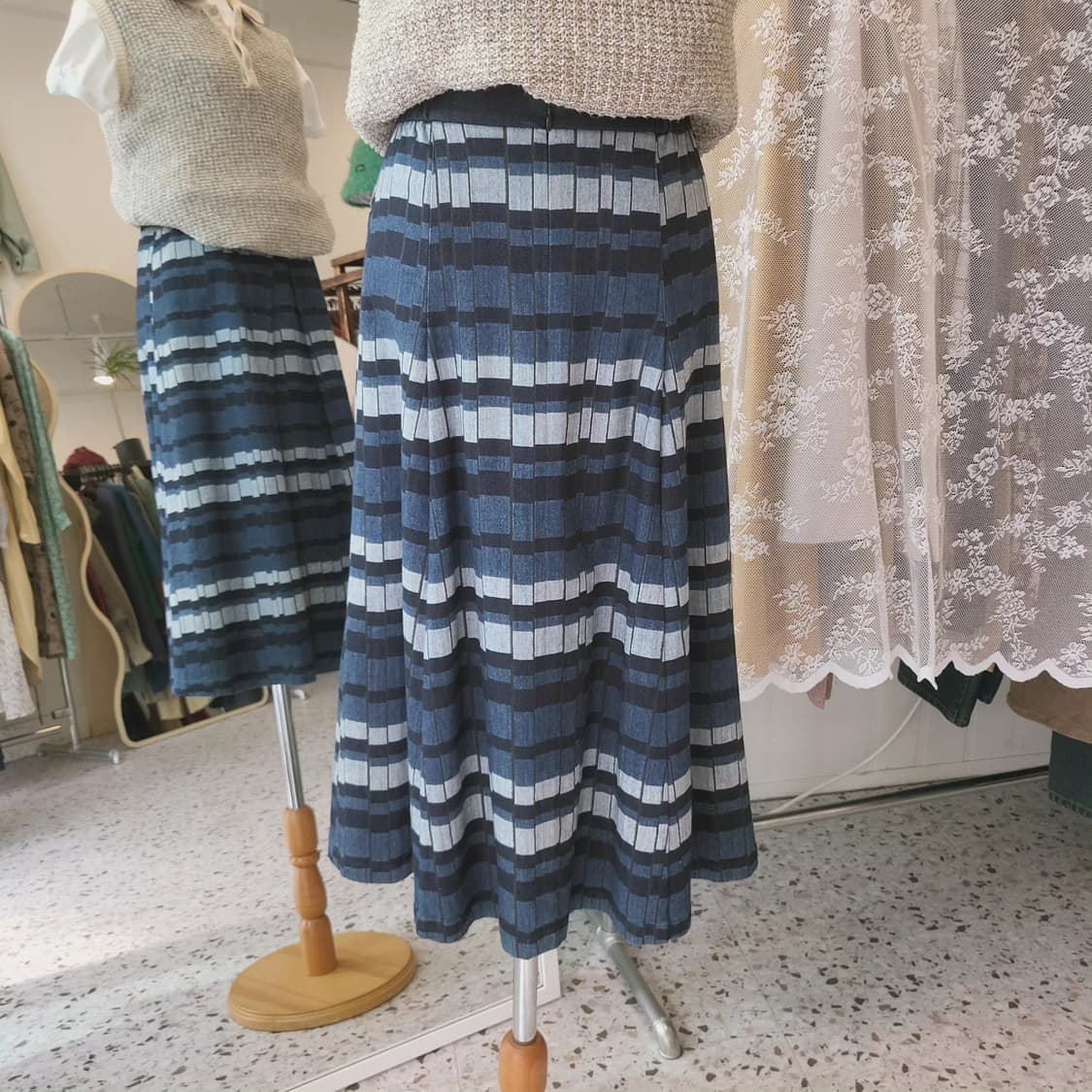 Gabardine K.T 스판 패턴 데님 스커트 상품이미지9