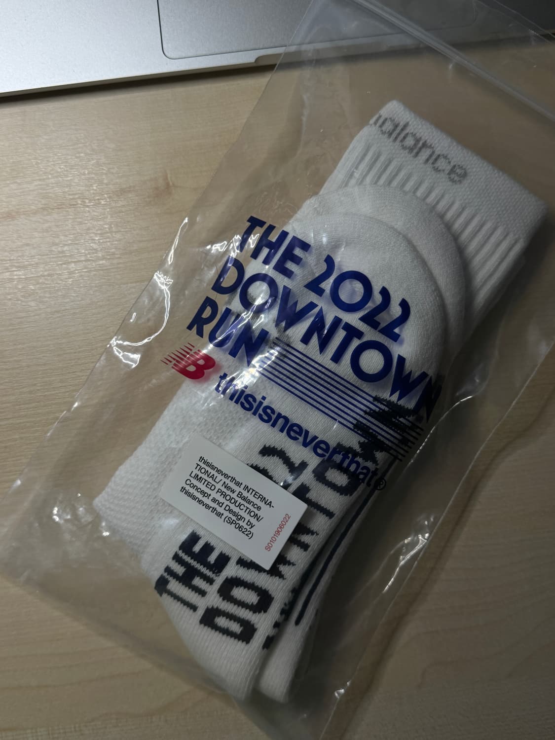 디스이즈네버뎃X뉴발란스 양말 새상품 상품이미지2