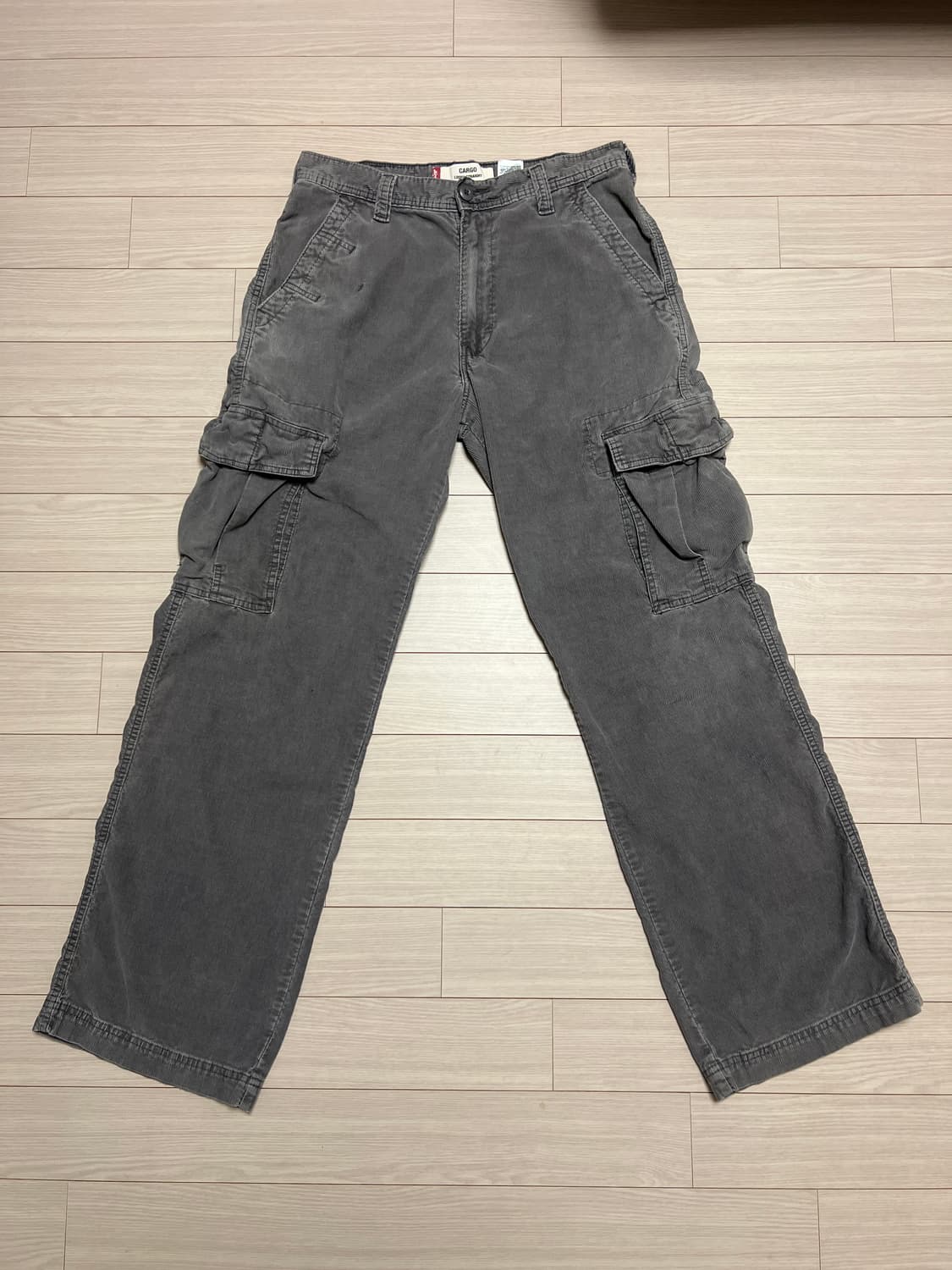 리바이스 코듀로이 카고 팬츠 루즈 스트레이트 / 그레이 (W32xL34) 상품이미지1