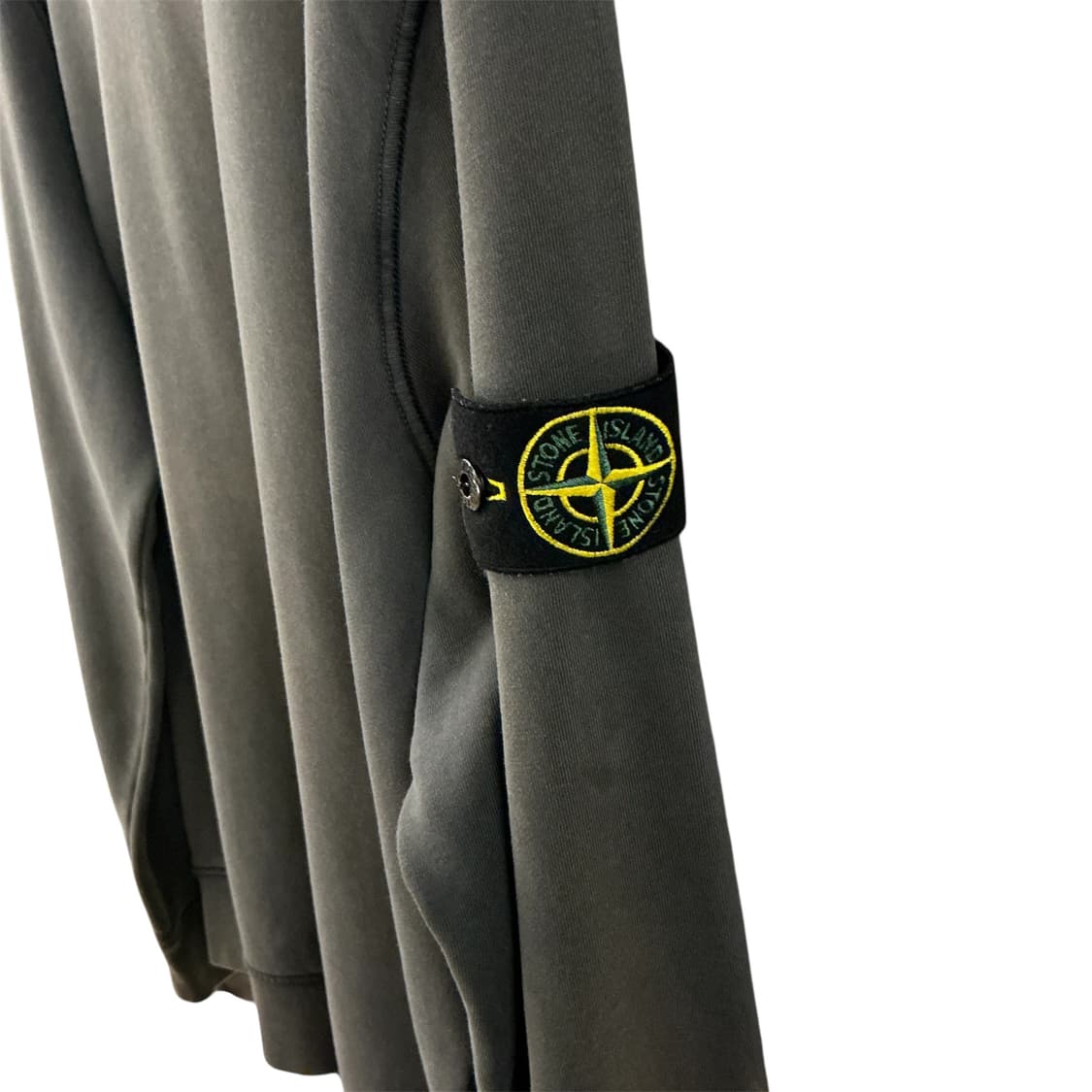 스톤아일랜드 스웨트셔츠 상품이미지3