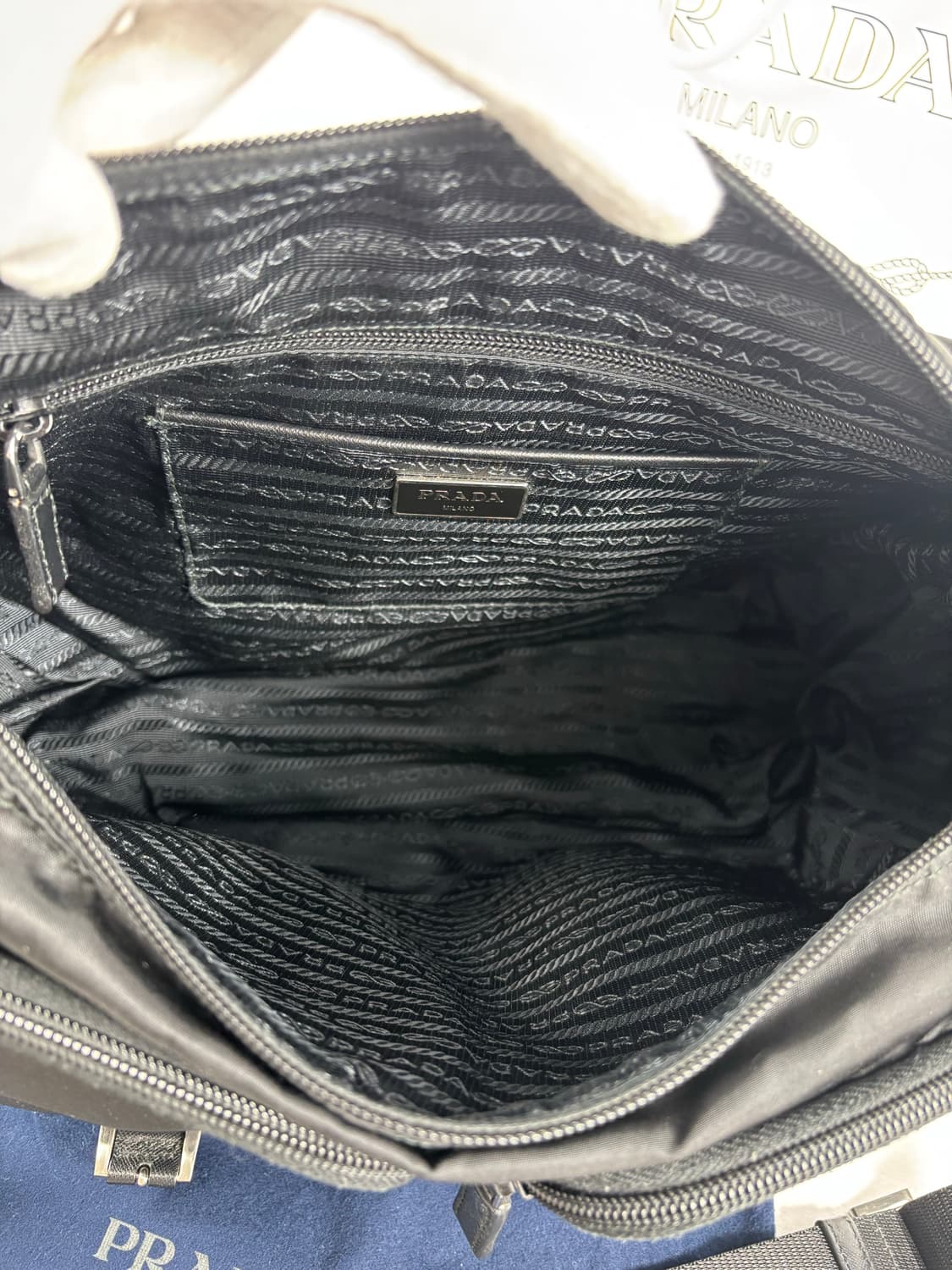 (신형,풀구성)프라다 나일론 사피아노 메신저백 크로스백 상품이미지8