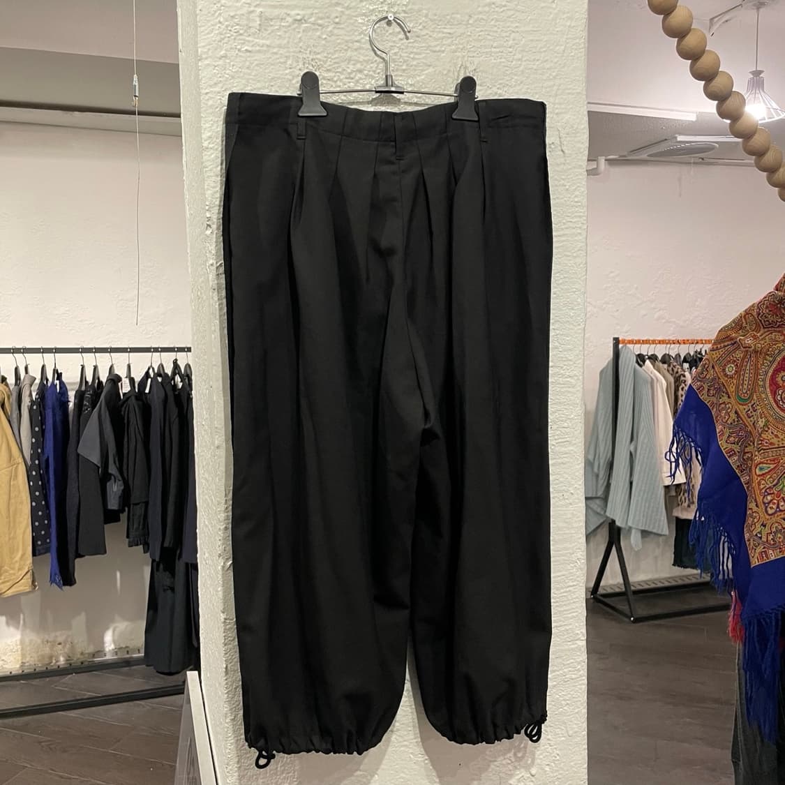 요지야마모토 개버딘 울 벌룬팬츠 상품이미지3