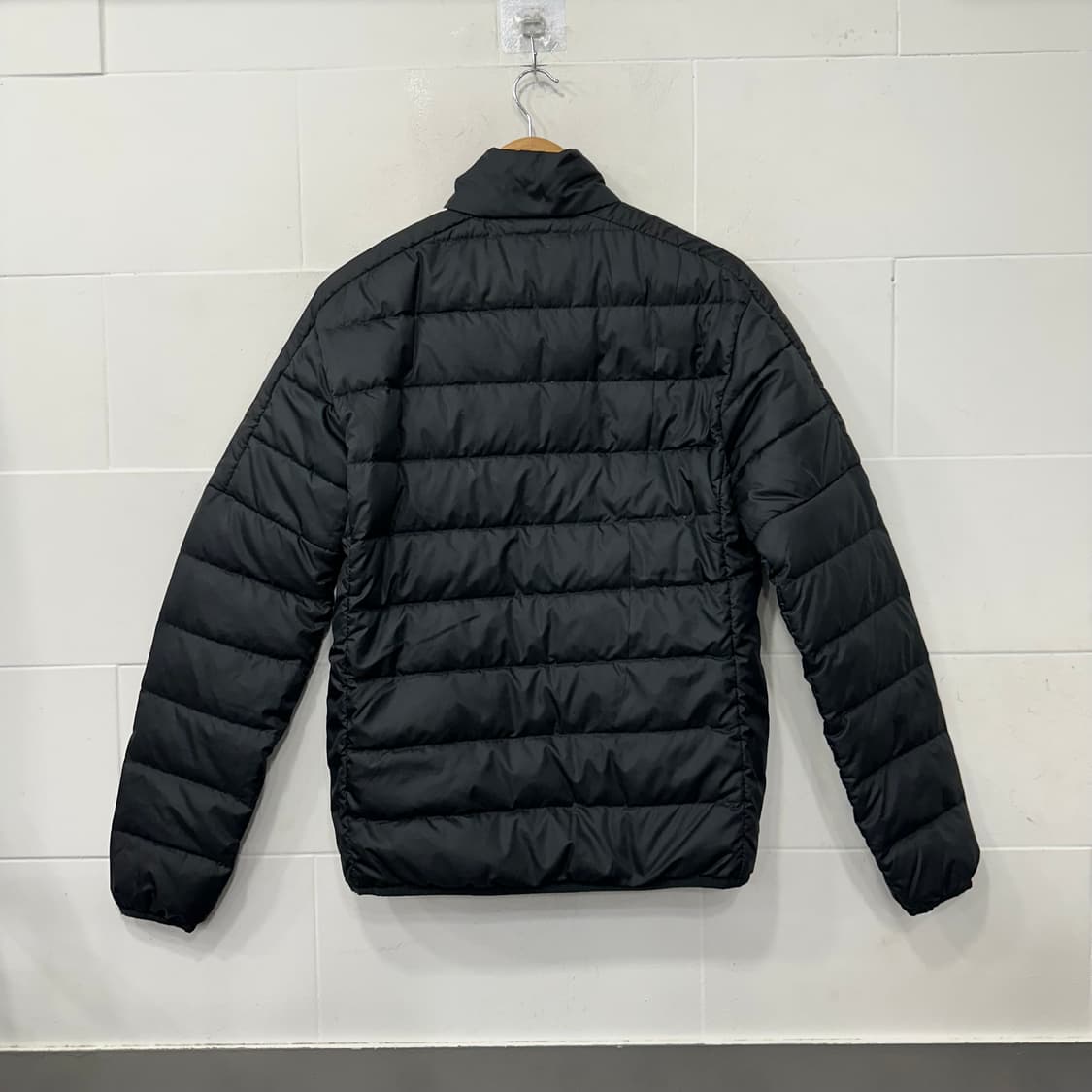 아디다스 경량 패딩 상품이미지7