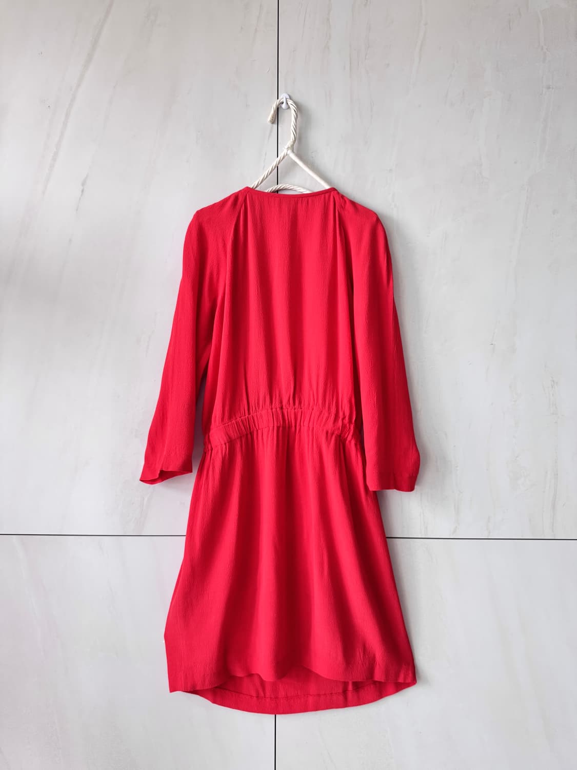 컨디션 촤상 sandro 레드 원피스 사이즈 2(55사이즈) 상품이미지2