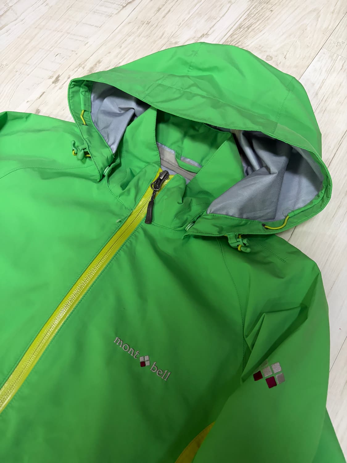 [S] 몽벨 고어텍스 윈드스토퍼 자켓 그린 상품이미지1