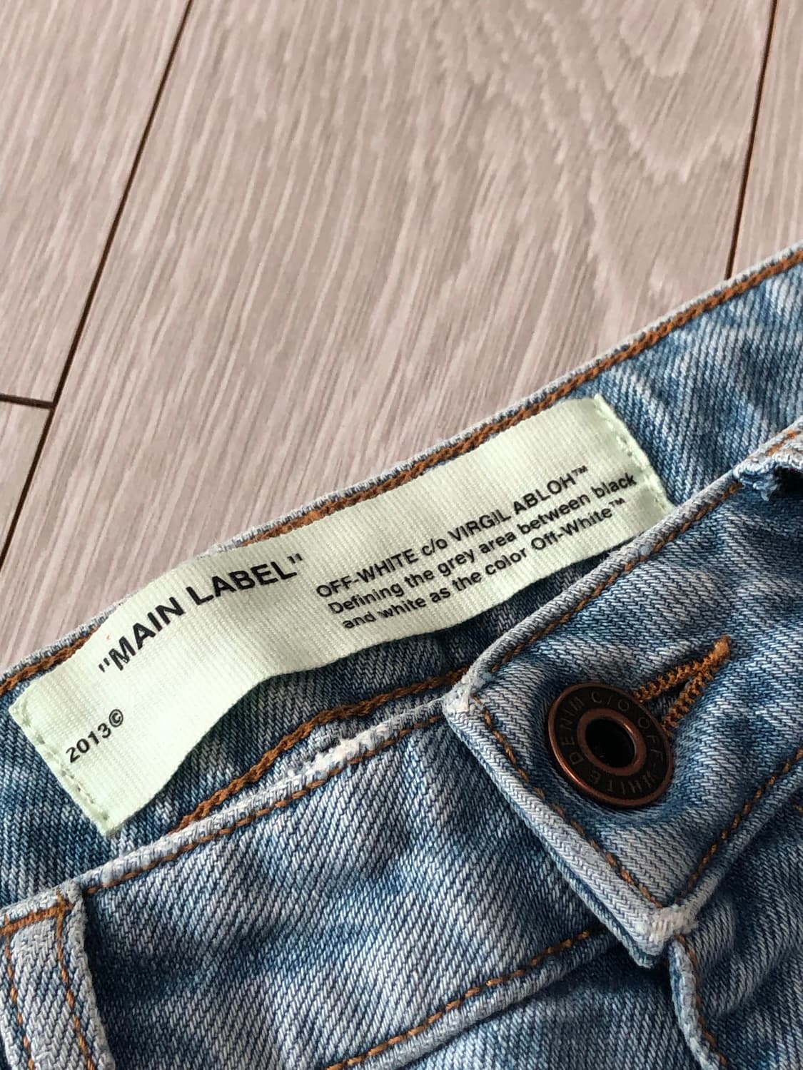 오프화이트 표기(여성25) 상품이미지10