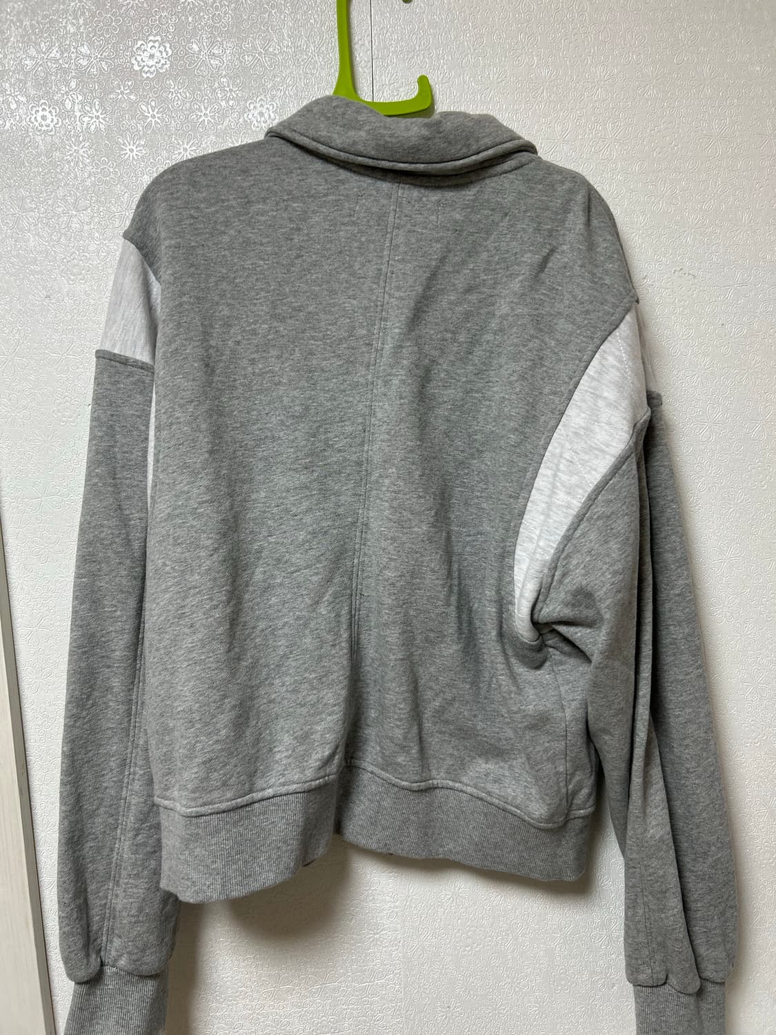 프렌다 바시티자켓 상품이미지2