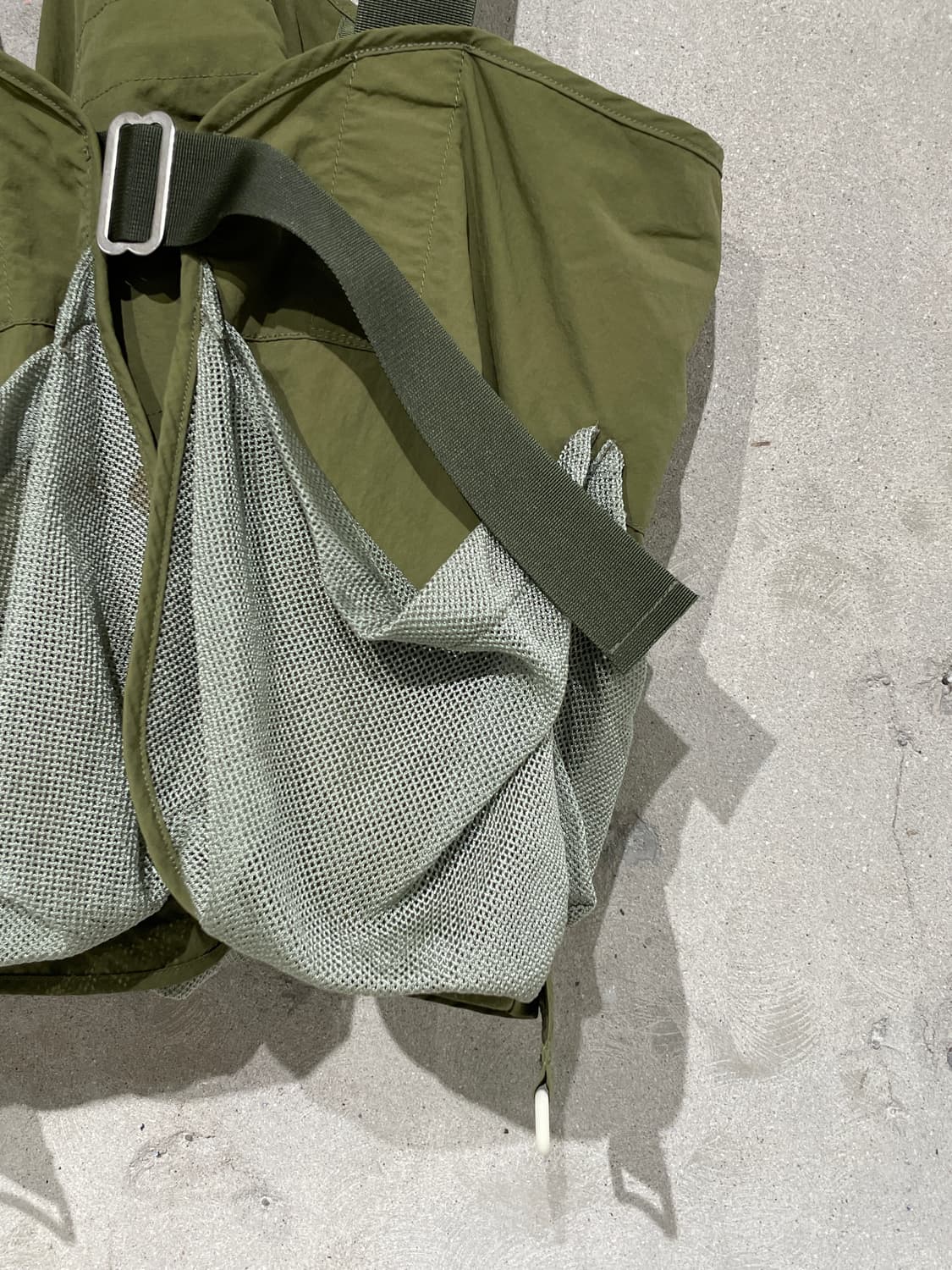 마운틴 리서치 카키 메쉬 필드 베스트 상품이미지5