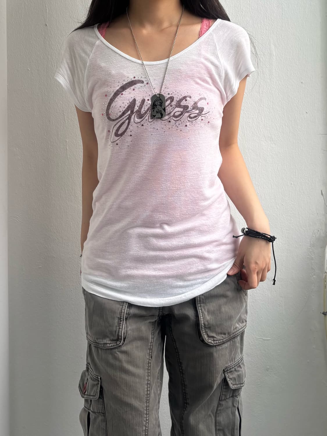Guess Cubic White T-shirt 상품이미지5