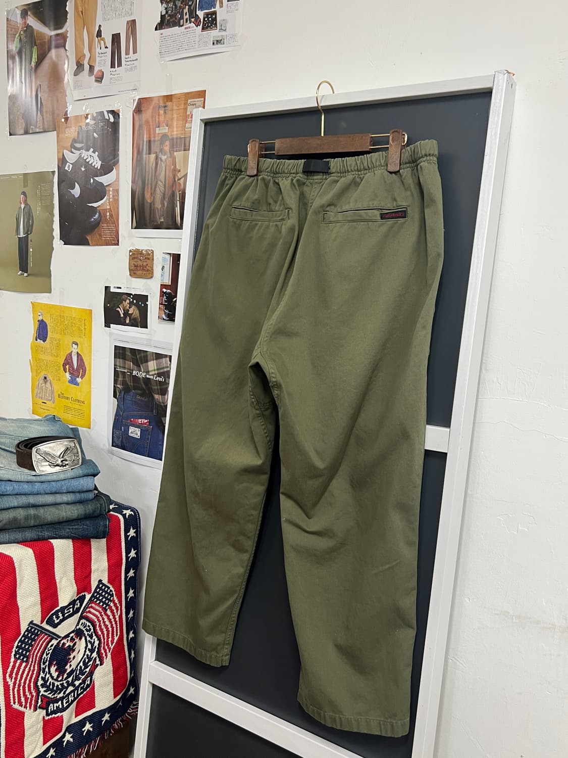 Gramicci 그라미치 루즈 테이퍼드 카키 팬츠 상품이미지10