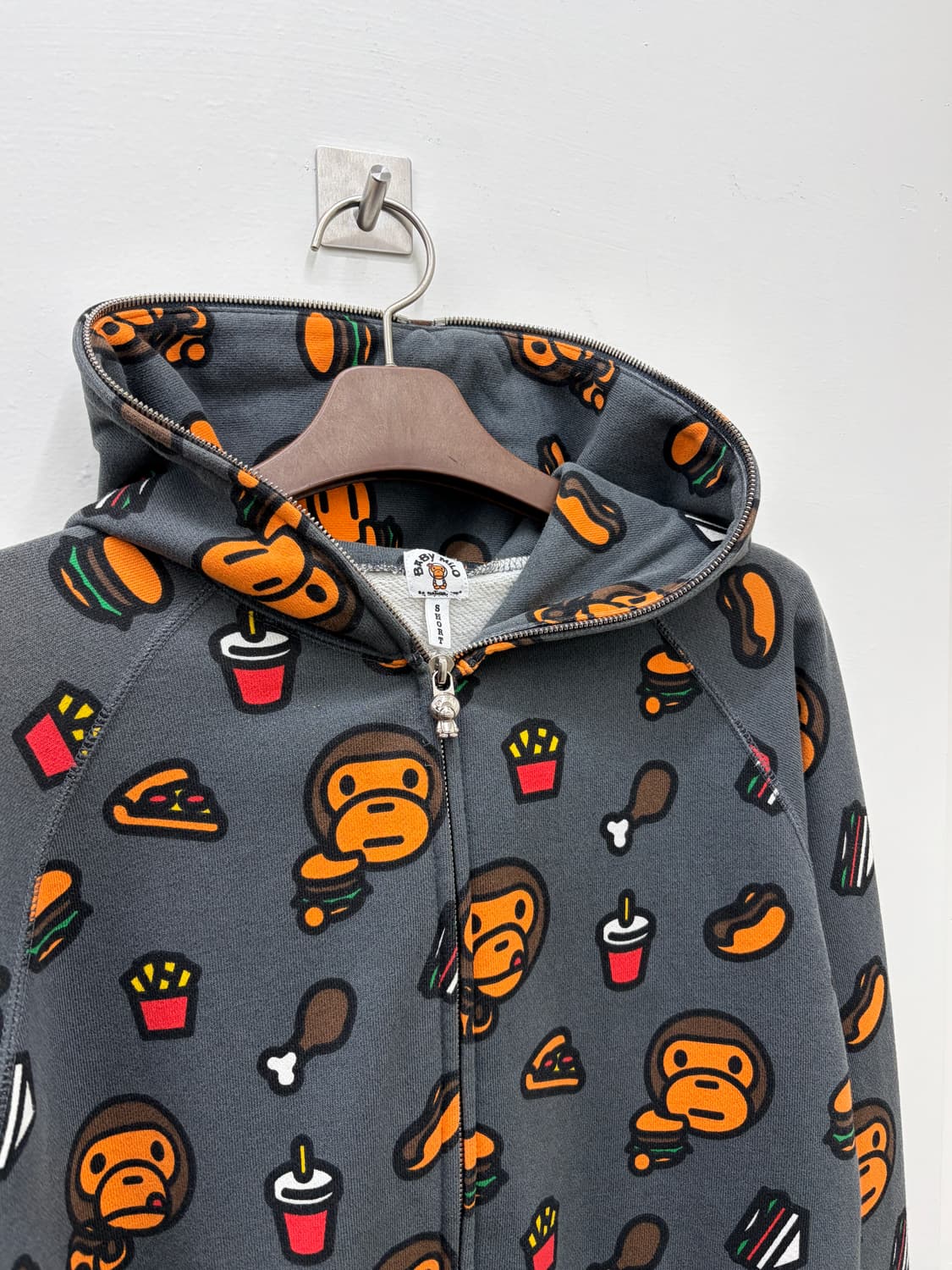 딱붙핏)))베이프 베이비마일로 정크푸드 후드집업 상품이미지3