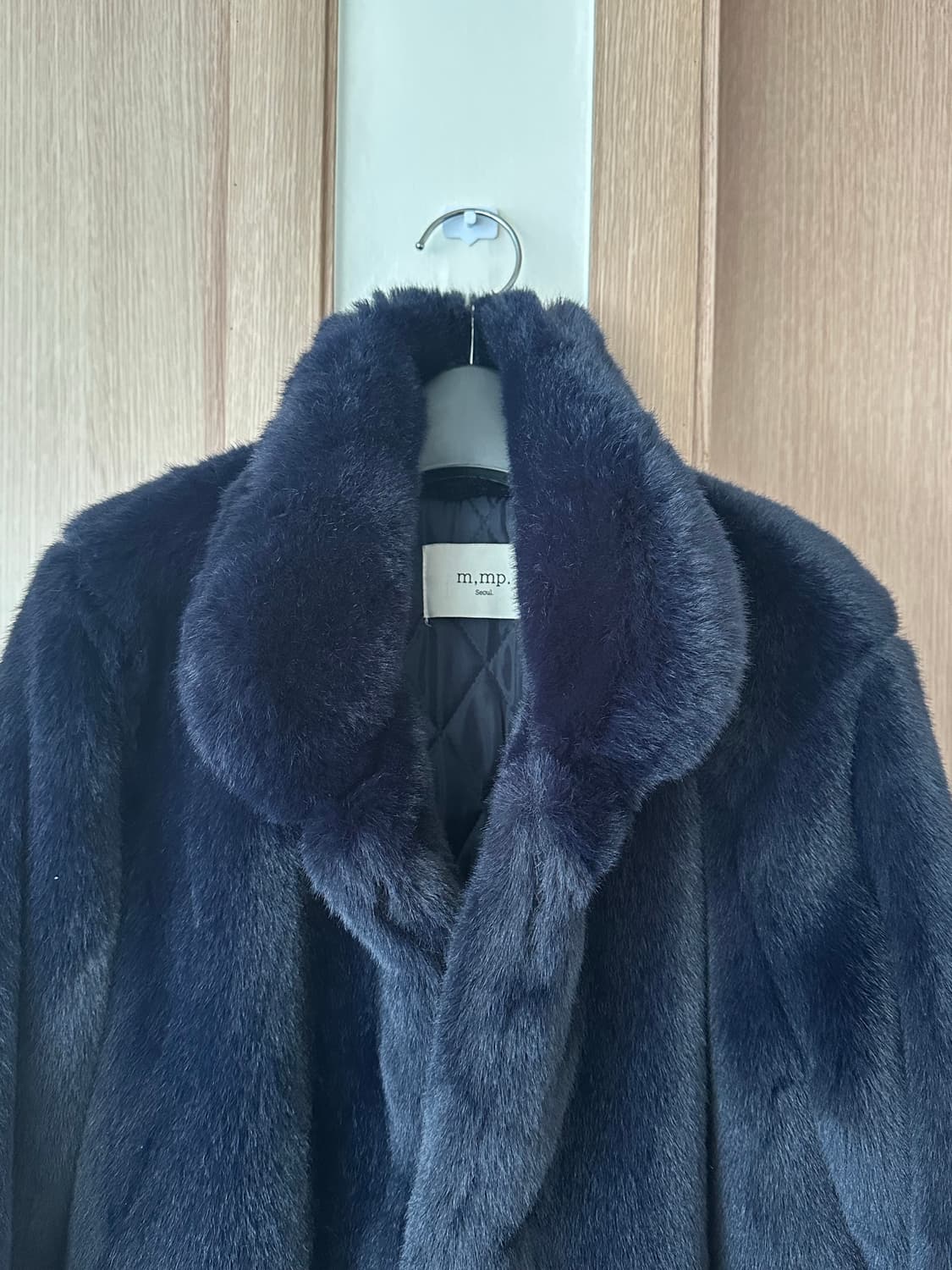 망고매니플리즈 mink fur half jacket navy 퍼자켓 상품이미지8