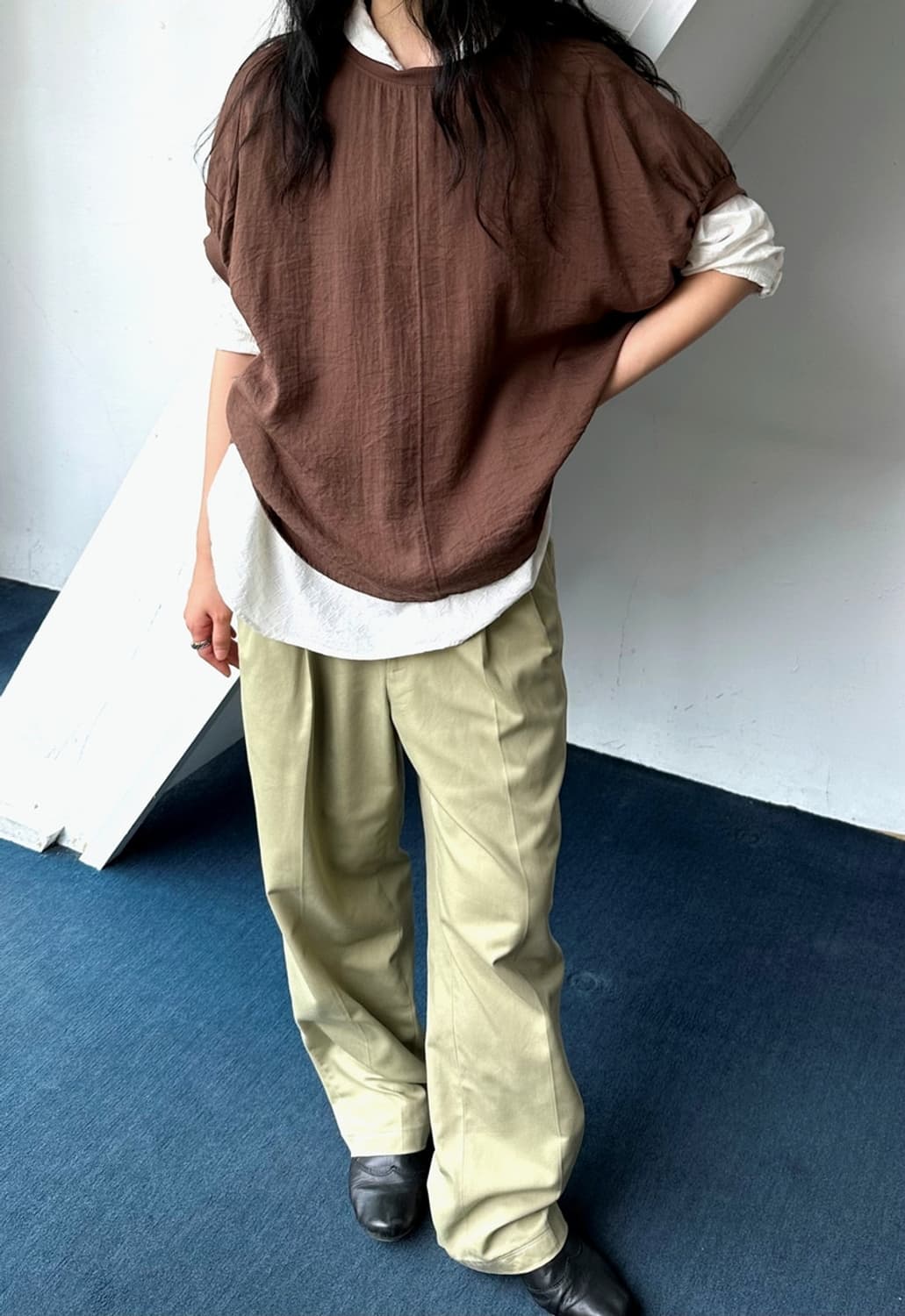 Rayon nylon silky fabric wide design top 상품이미지10