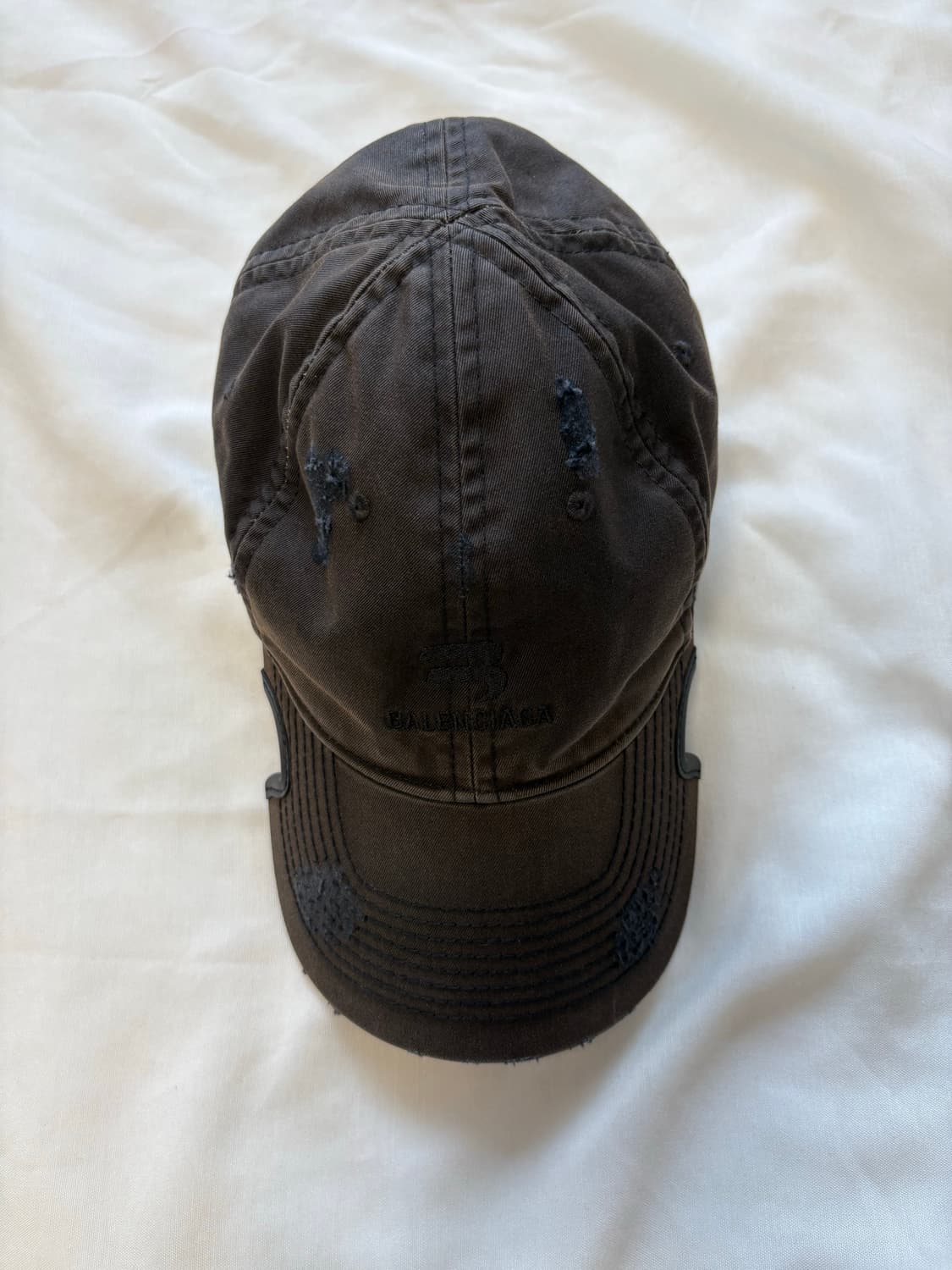 Balenciaga 선 페이드 볼캡 L  상품이미지1
