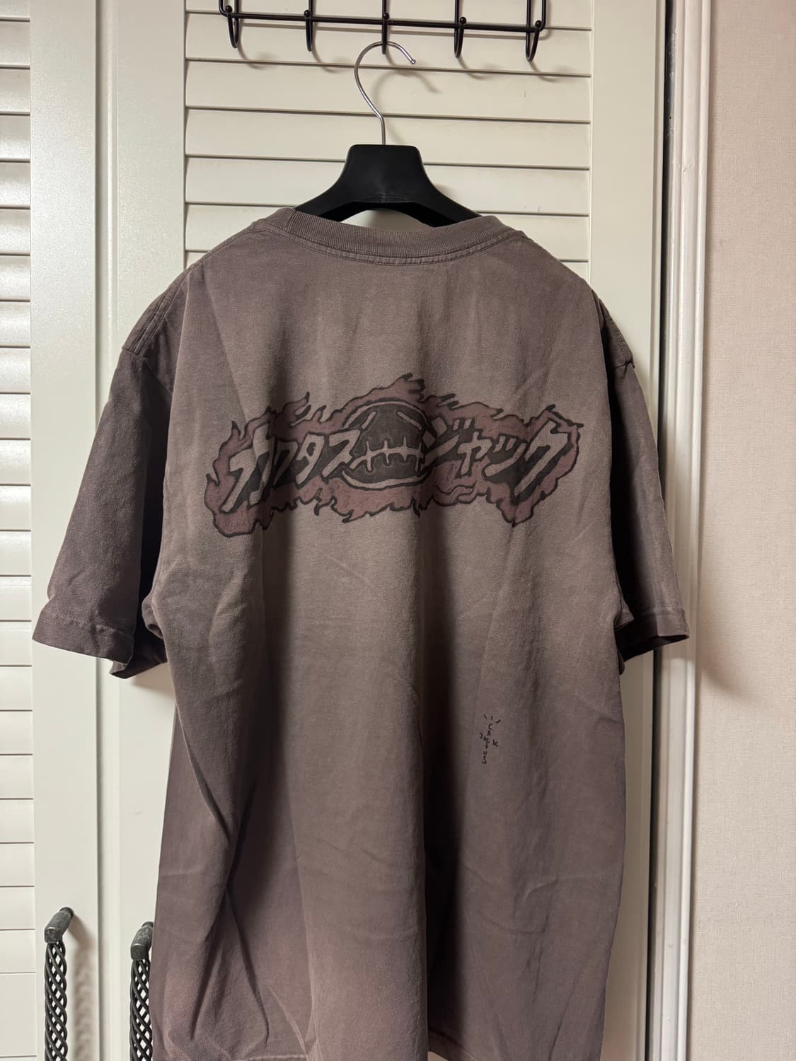 트레비스 스캇 x 무라카미 타카시 멜티드 유토피아 드림 티셔츠 L 상품이미지4