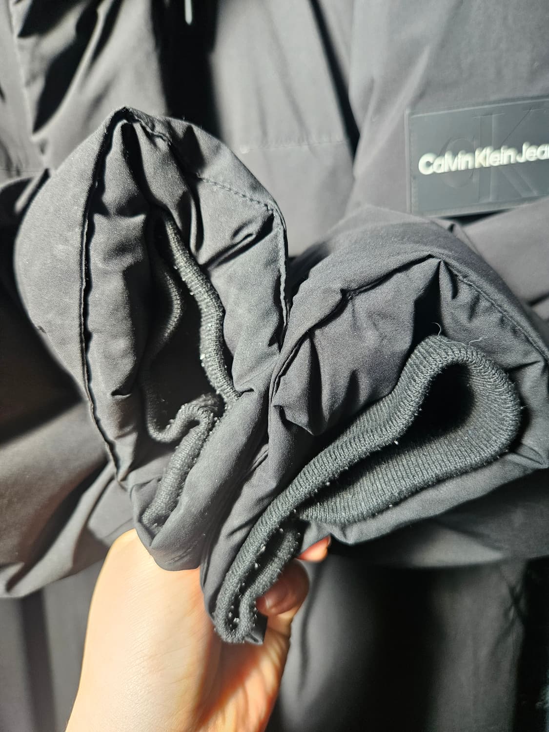 캘빈클라인 블랙 숏 패딩 상품이미지6