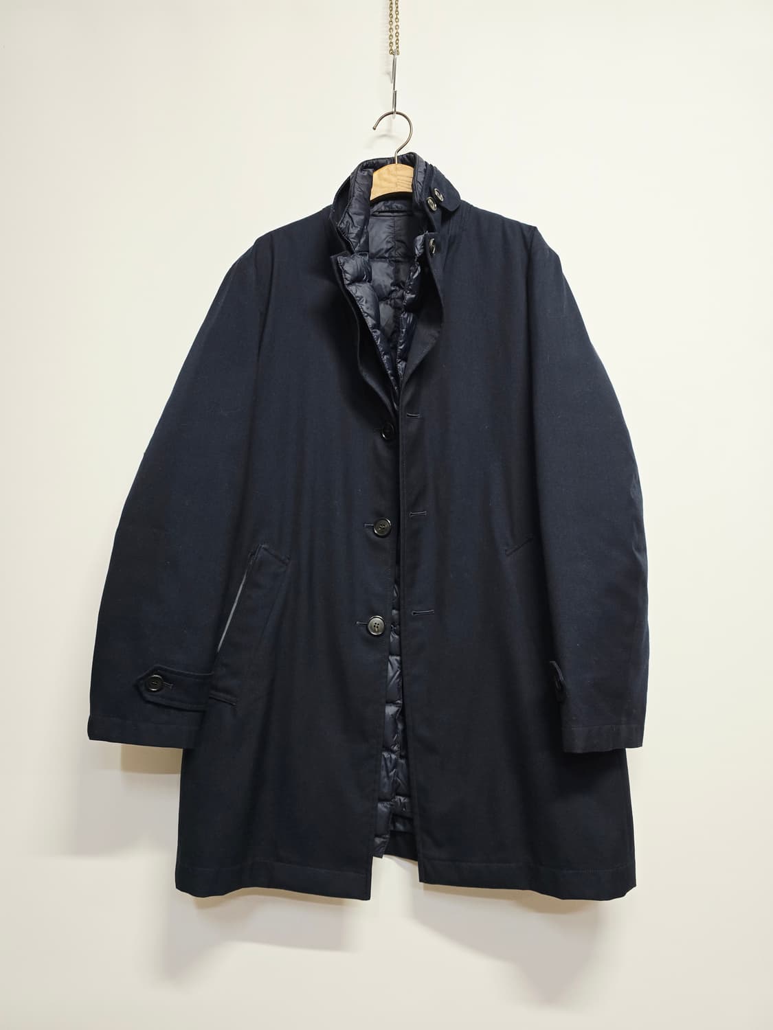 헤지스 네이비 퀼팅구스패딩 안감 코트 상품이미지1