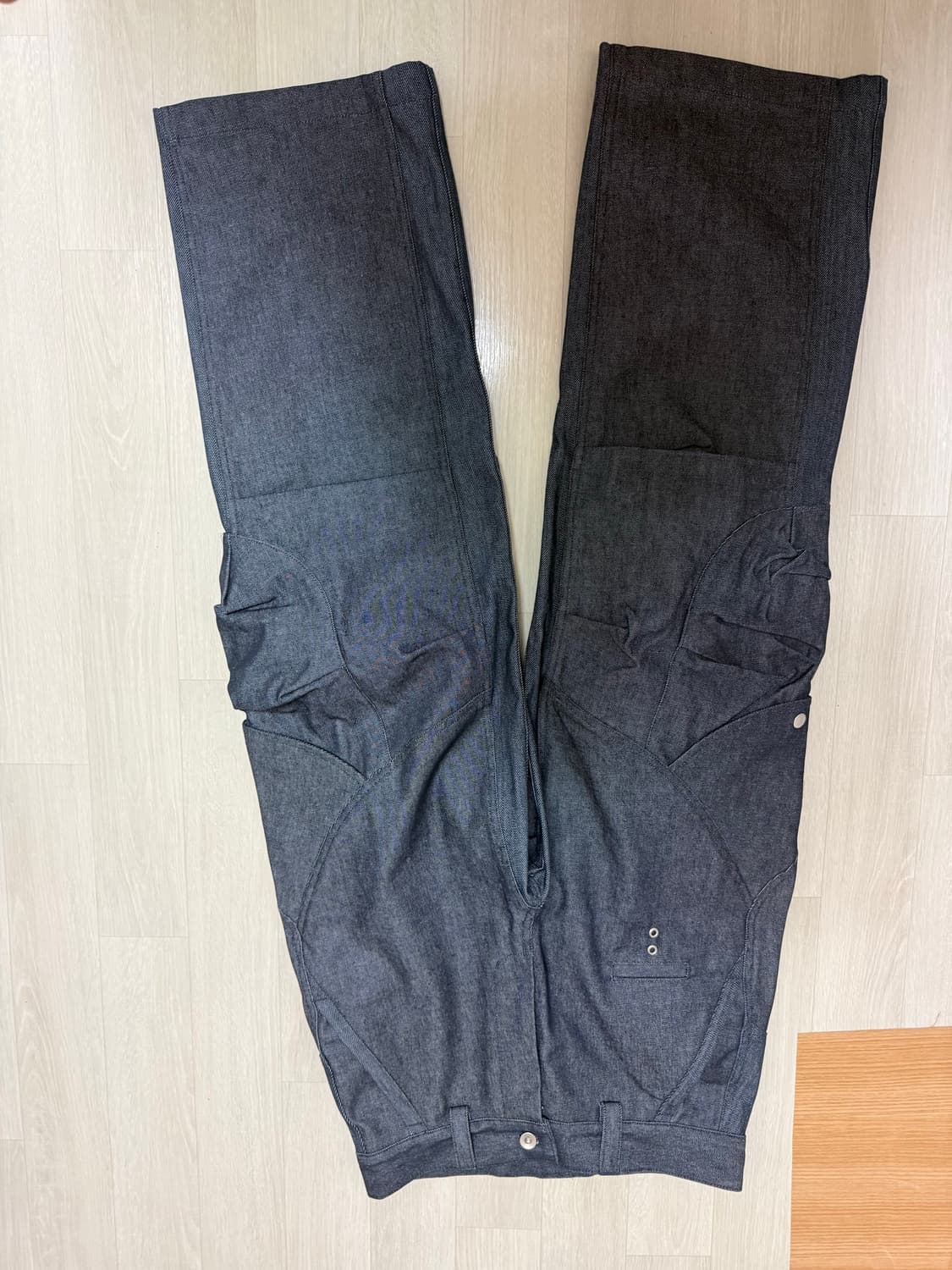 이그노타 코어14 쉘 카코 팬츠 팝니다 상품이미지2
